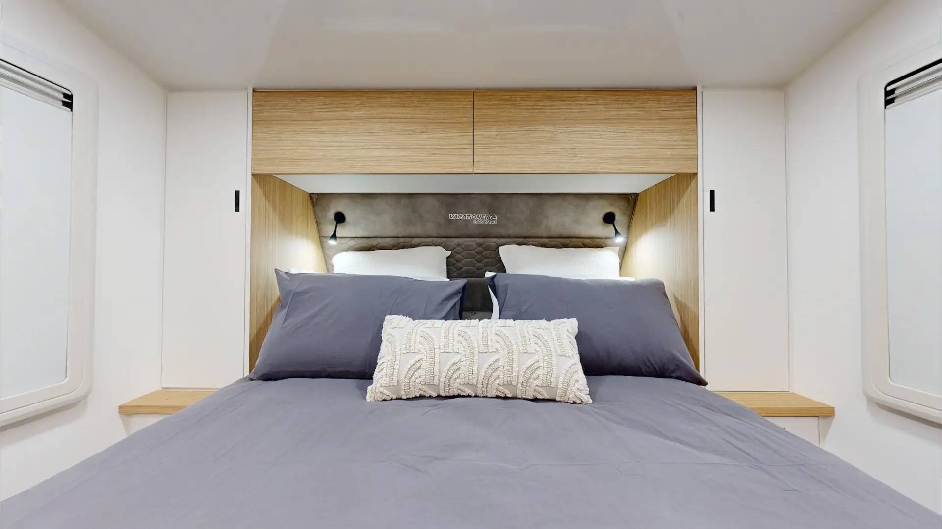 NEW 2026 VACATIONER CARAVANS ENDURA
