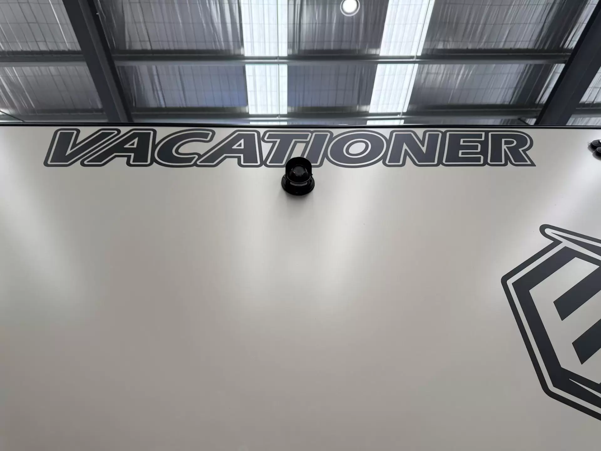 NEW 2025 VACATIONER CARAVANS ENDURA