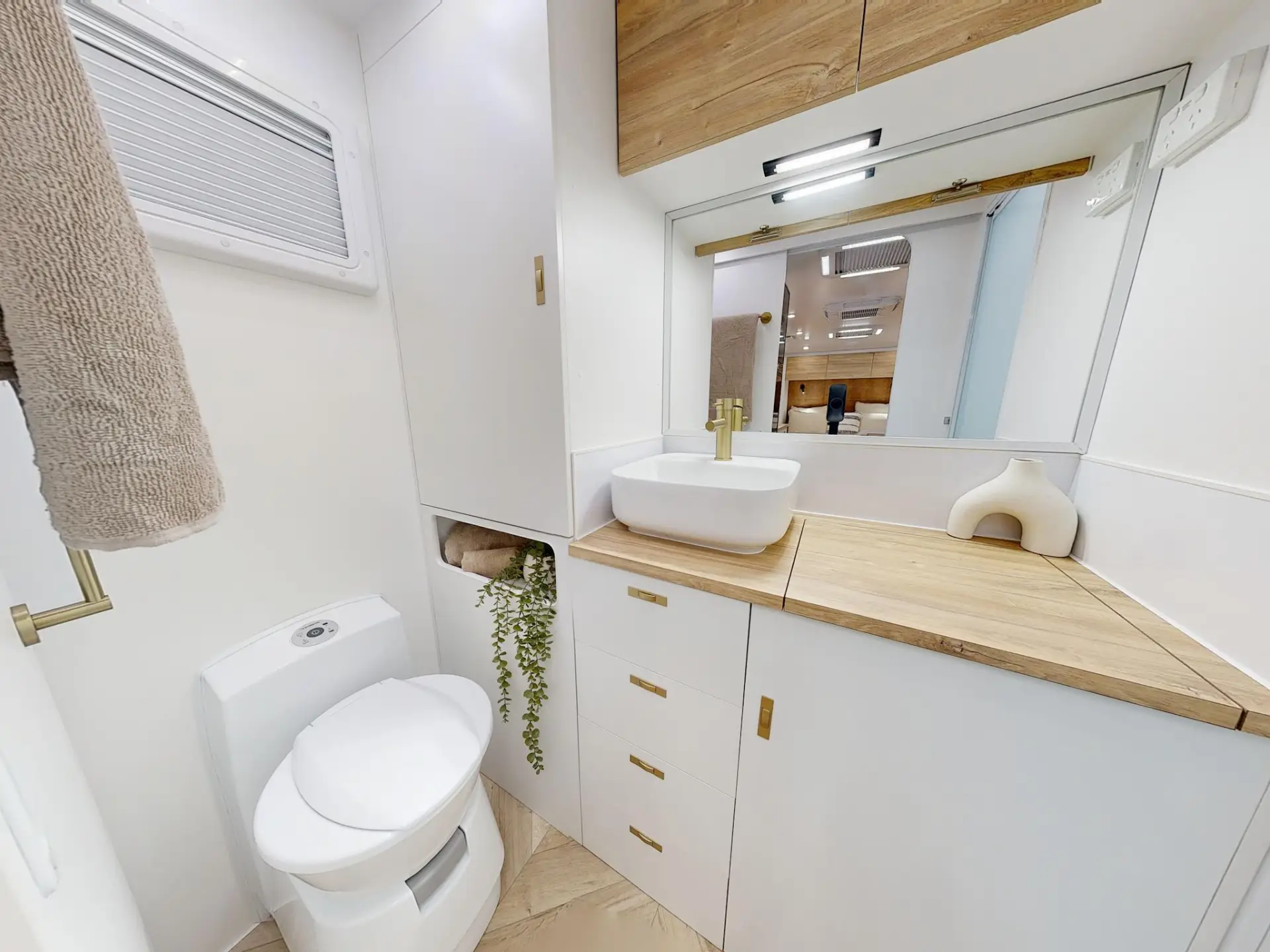 NEW 2025 Radiant Caravans OUTBACK