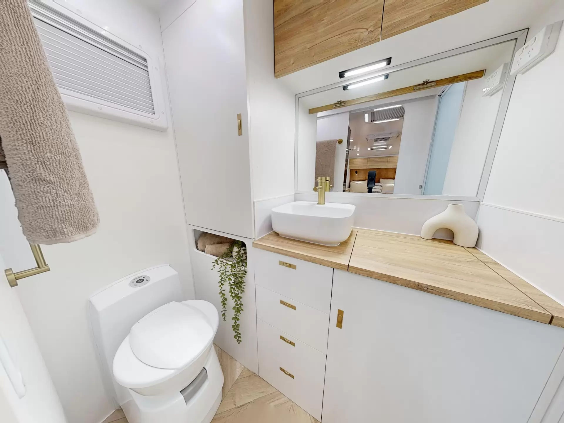 NEW 2025 Radiant Caravans OUTBACK