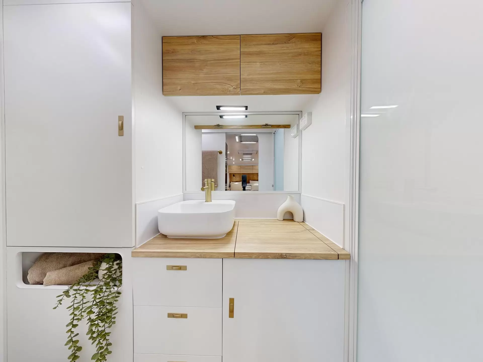 NEW 2025 Radiant Caravans OUTBACK