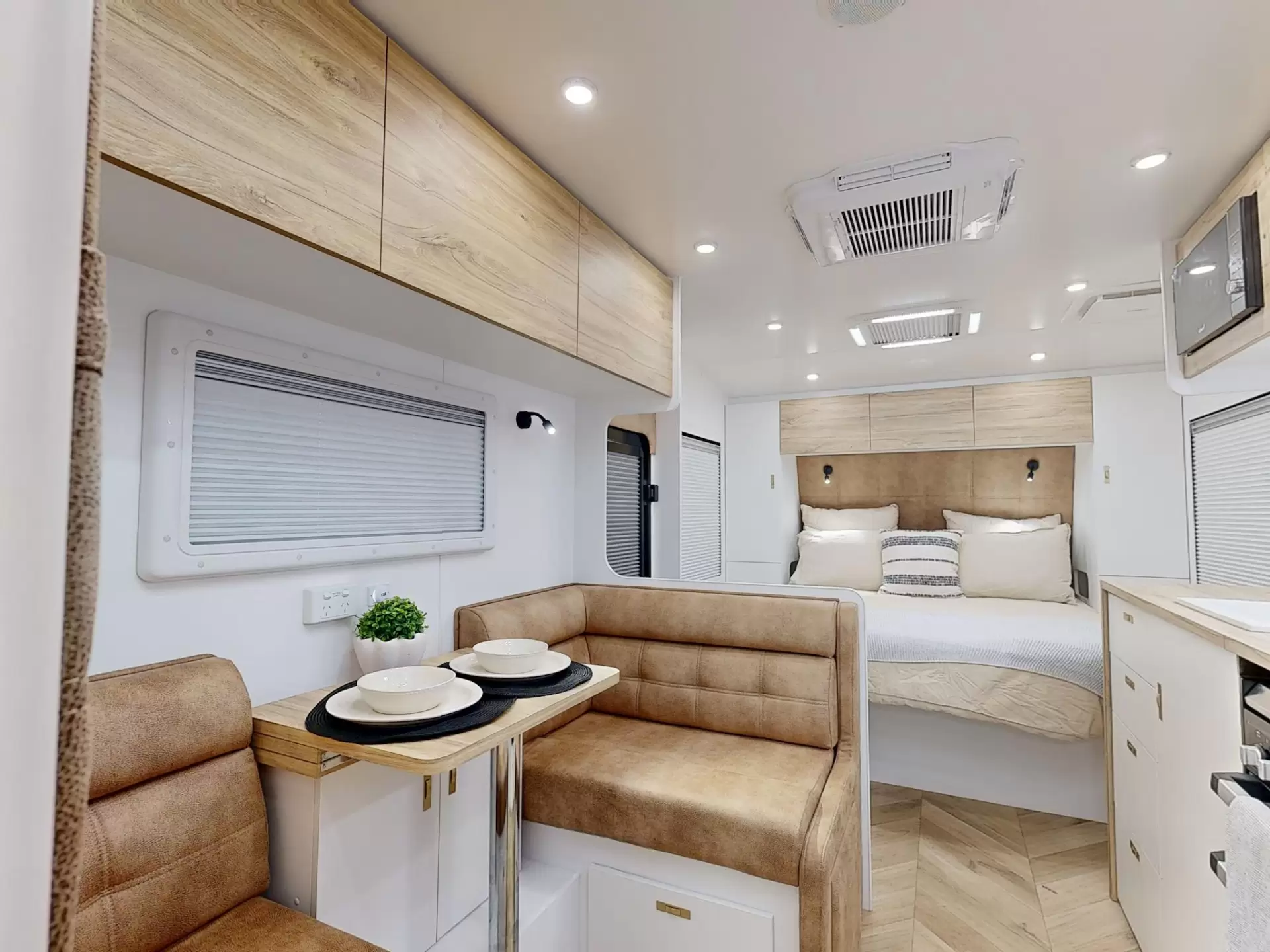 NEW 2025 Radiant Caravans OUTBACK