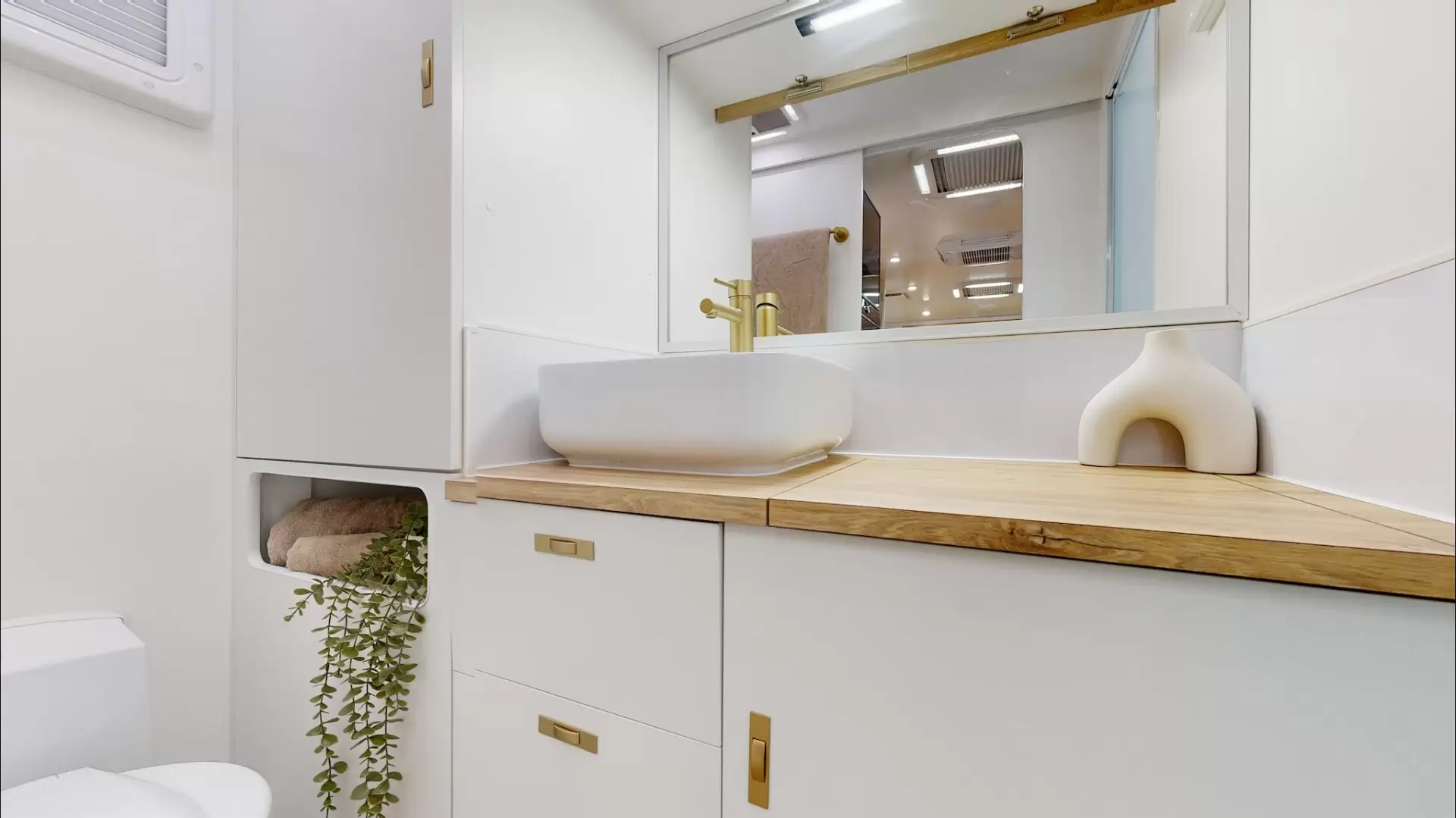 NEW 2025 Radiant Caravans OUTBACK