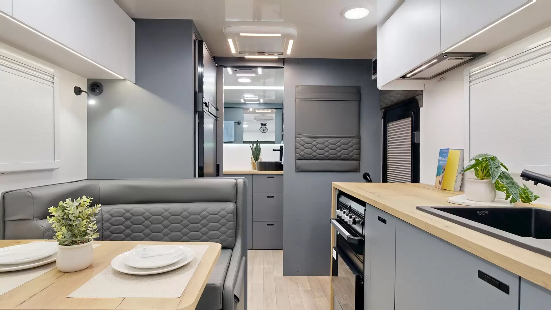 NEW 2026 VACATIONER CARAVANS ENDURA