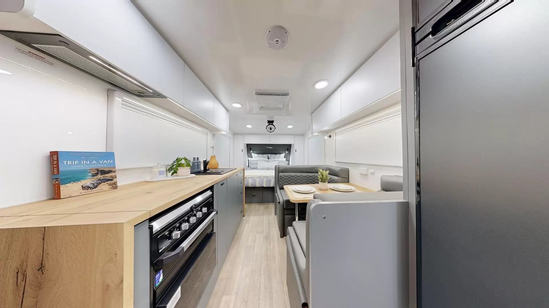 NEW 2026 VACATIONER CARAVANS ENDURA