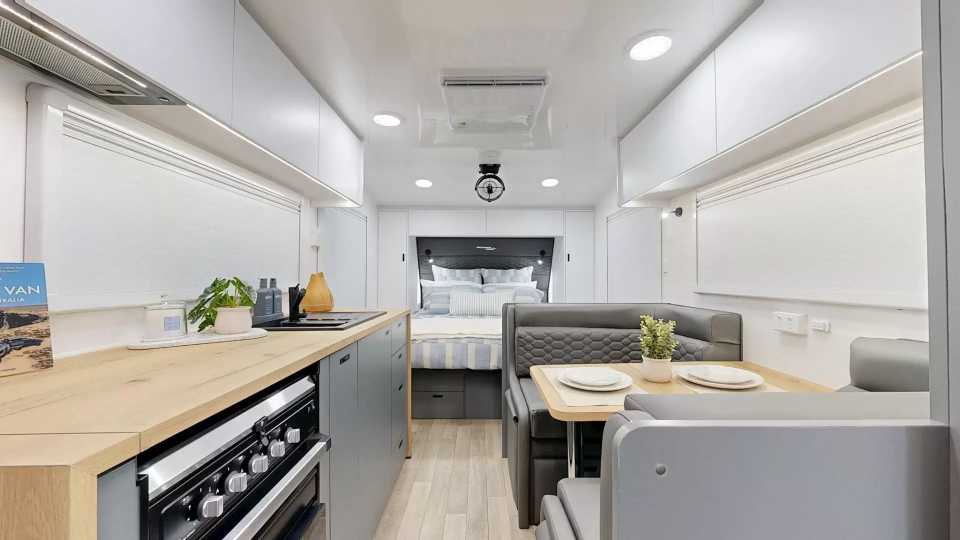 NEW 2026 VACATIONER CARAVANS ENDURA