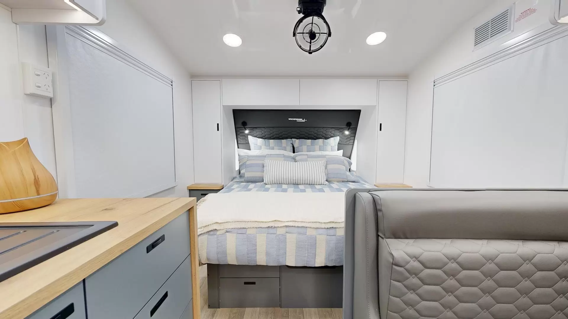 NEW 2026 VACATIONER CARAVANS ENDURA