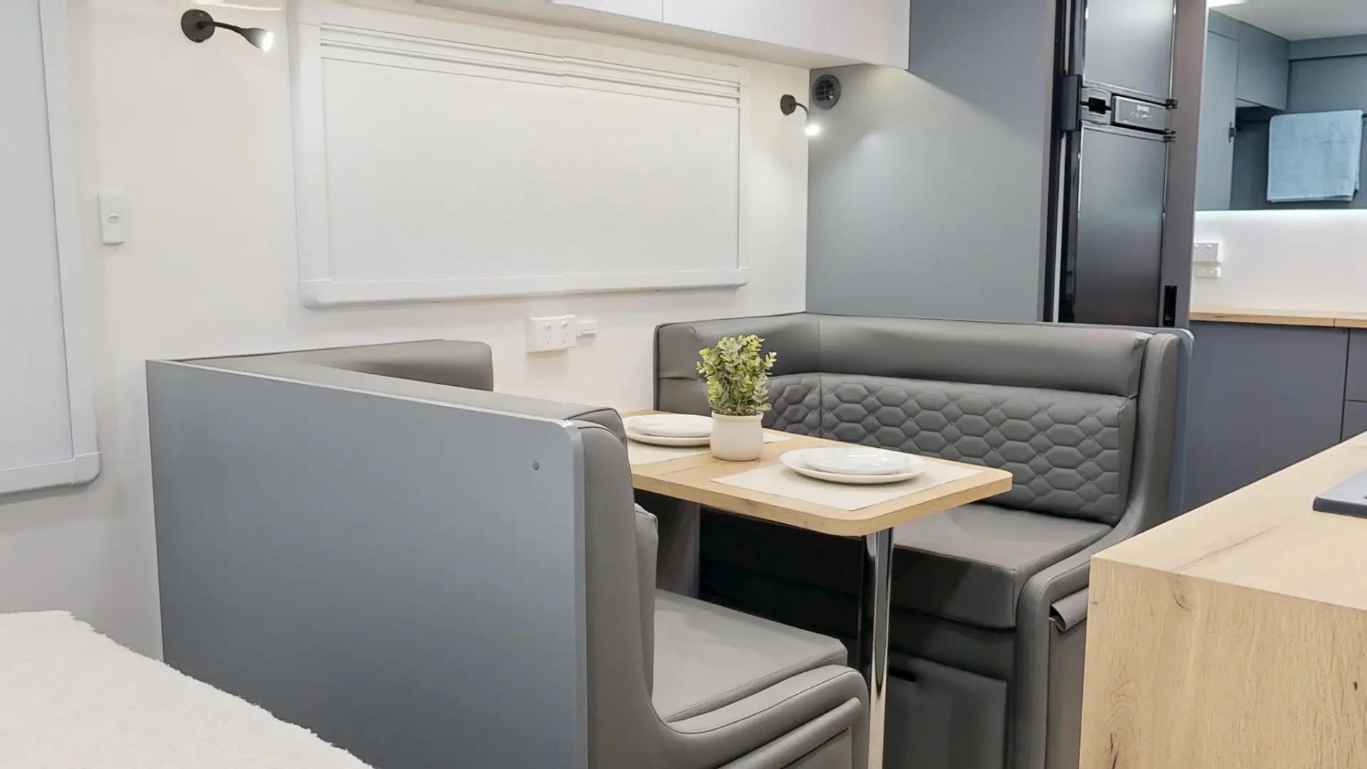 NEW 2026 VACATIONER CARAVANS ENDURA
