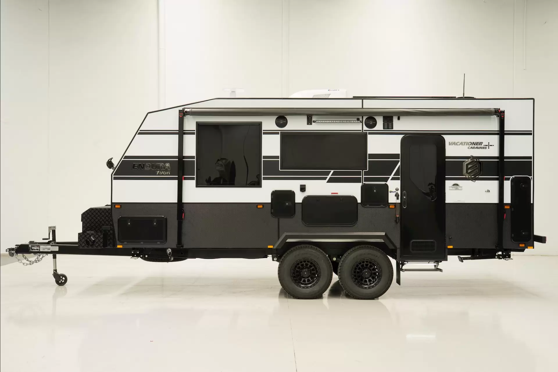 NEW 2026 VACATIONER CARAVANS ENDURA