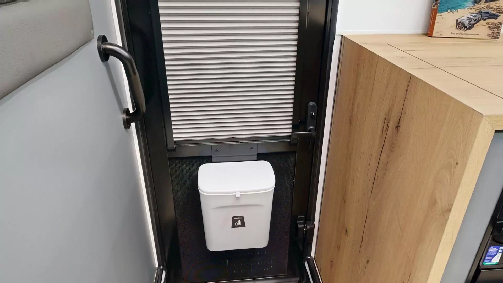 NEW 2026 VACATIONER CARAVANS ENDURA