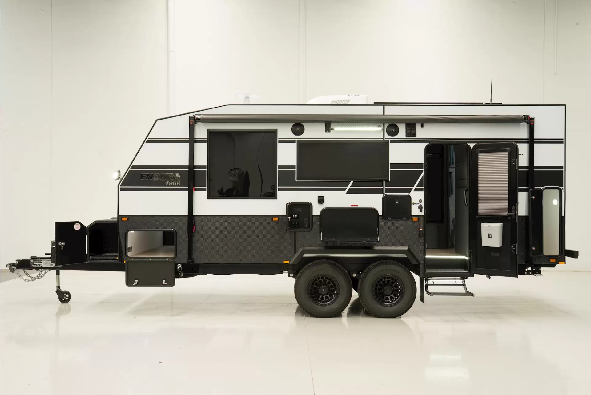 NEW 2026 VACATIONER CARAVANS ENDURA