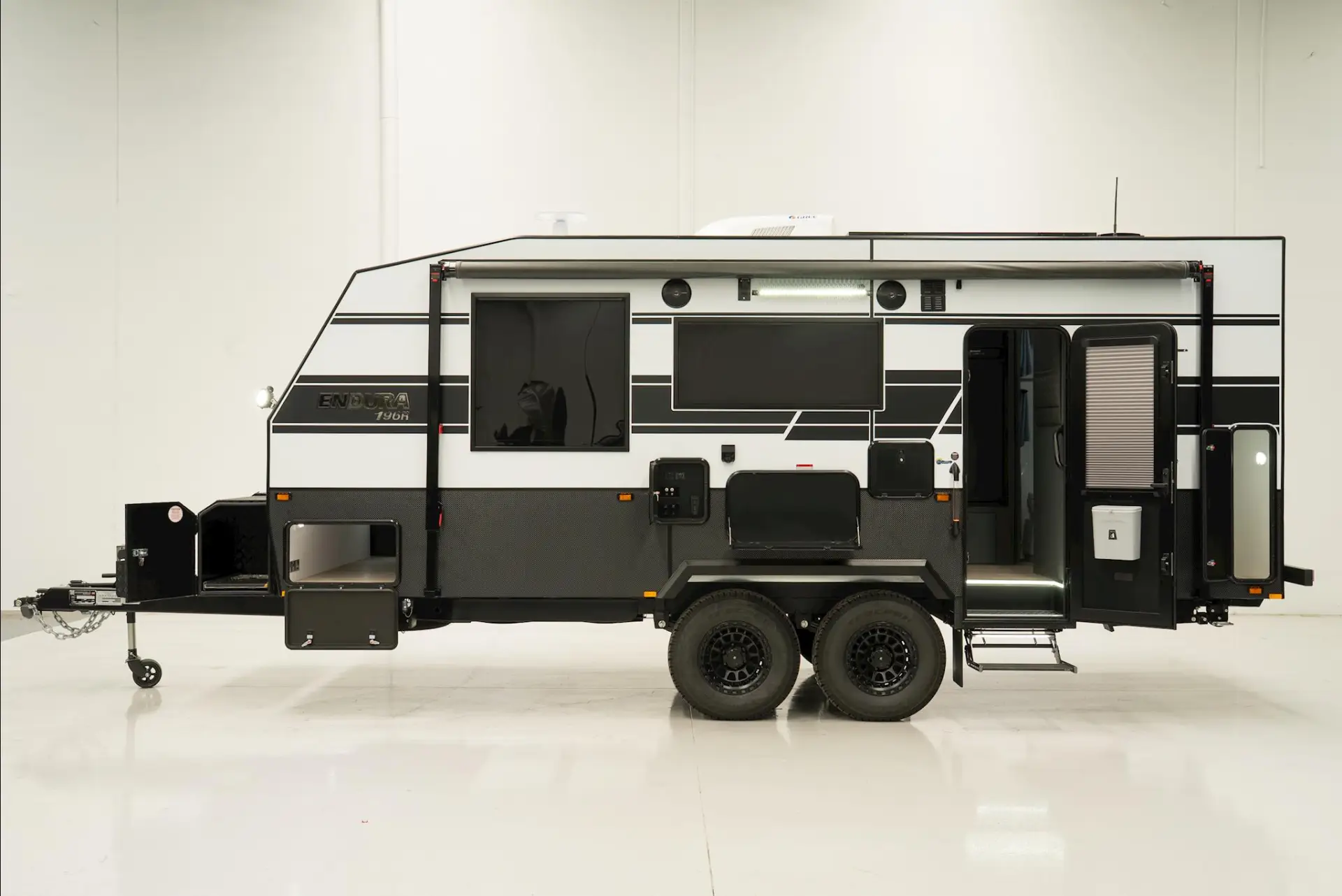 NEW 2026 VACATIONER CARAVANS ENDURA