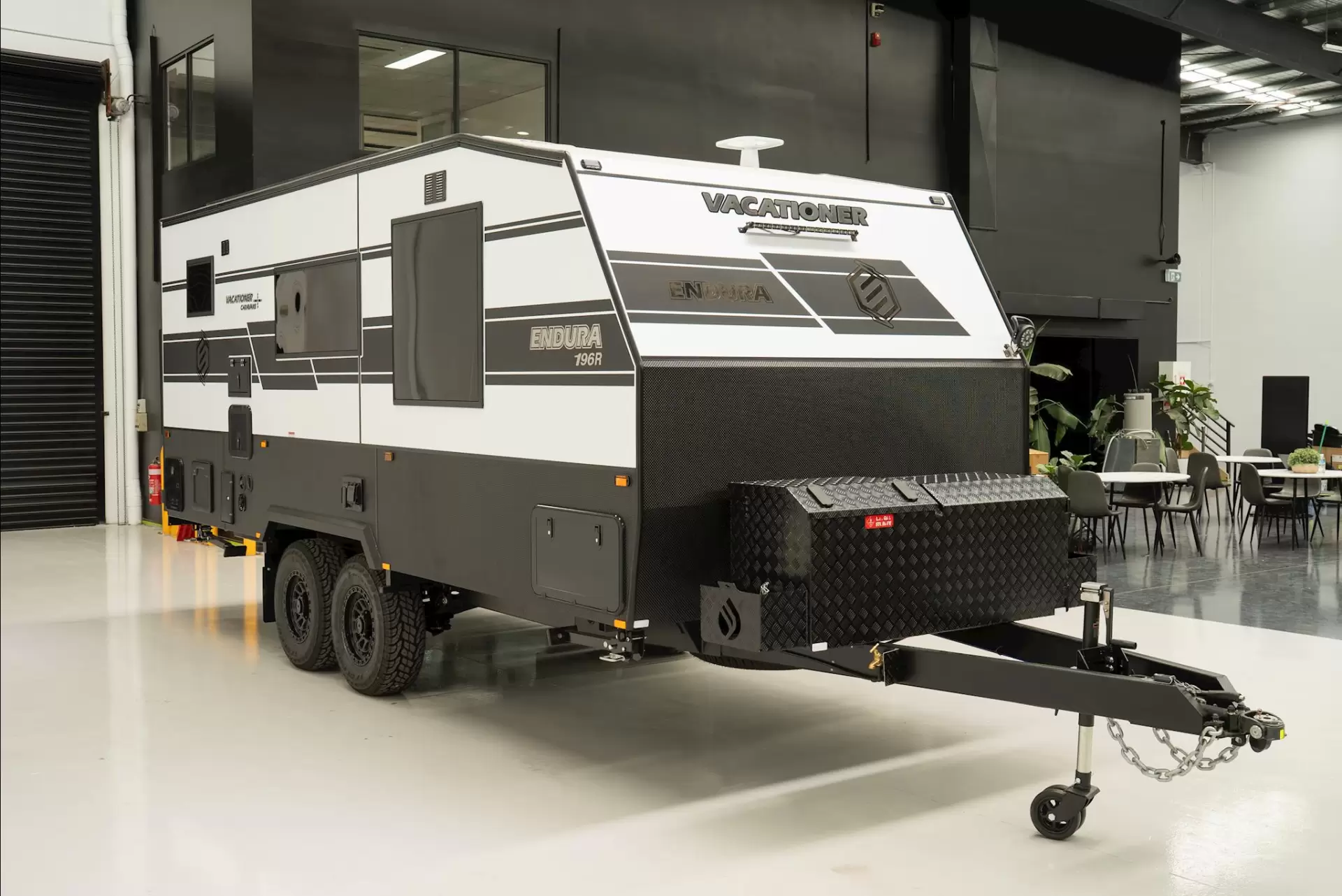 NEW 2026 VACATIONER CARAVANS ENDURA