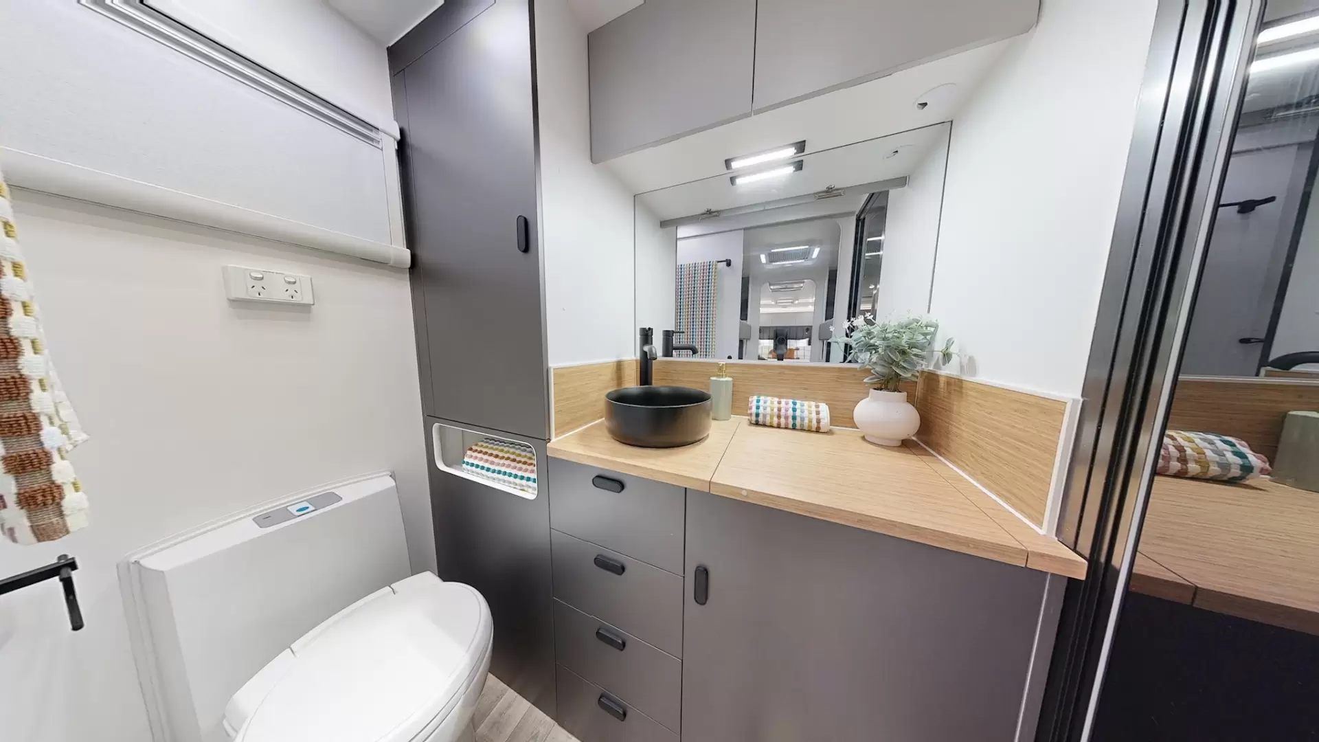 NEW 2026 Radiant Caravans OUTBACK