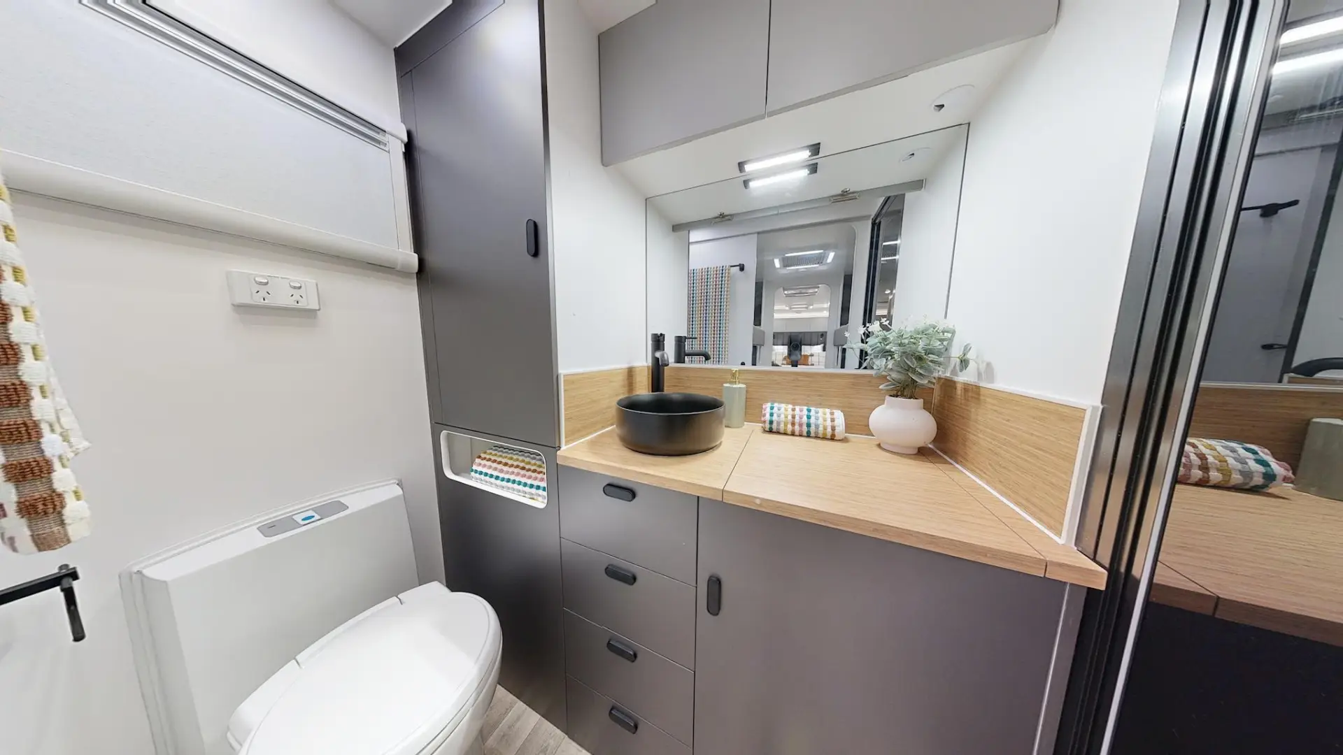 NEW 2026 Radiant Caravans OUTBACK