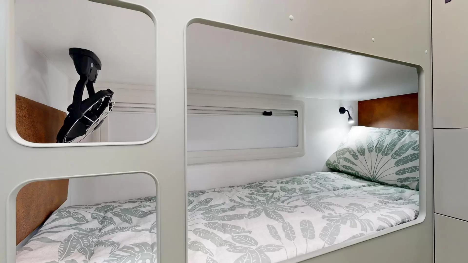 NEW 2025 VACATIONER CARAVANS ROUGH RIDER