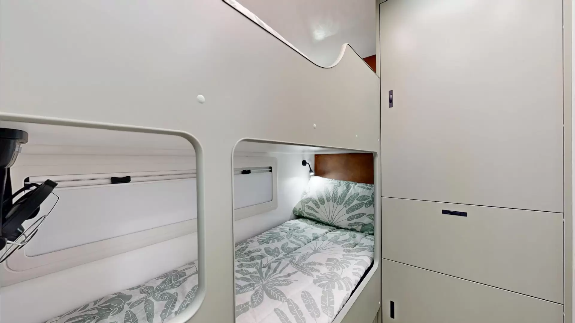 NEW 2025 VACATIONER CARAVANS ROUGH RIDER