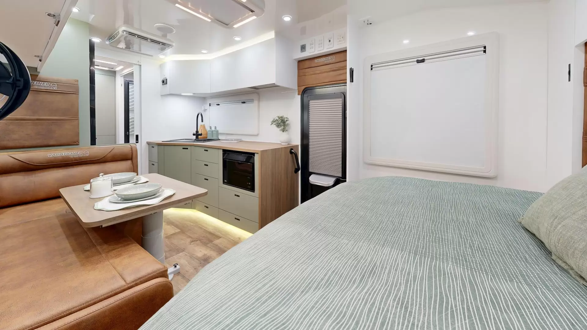 NEW 2025 VACATIONER CARAVANS ROUGH RIDER