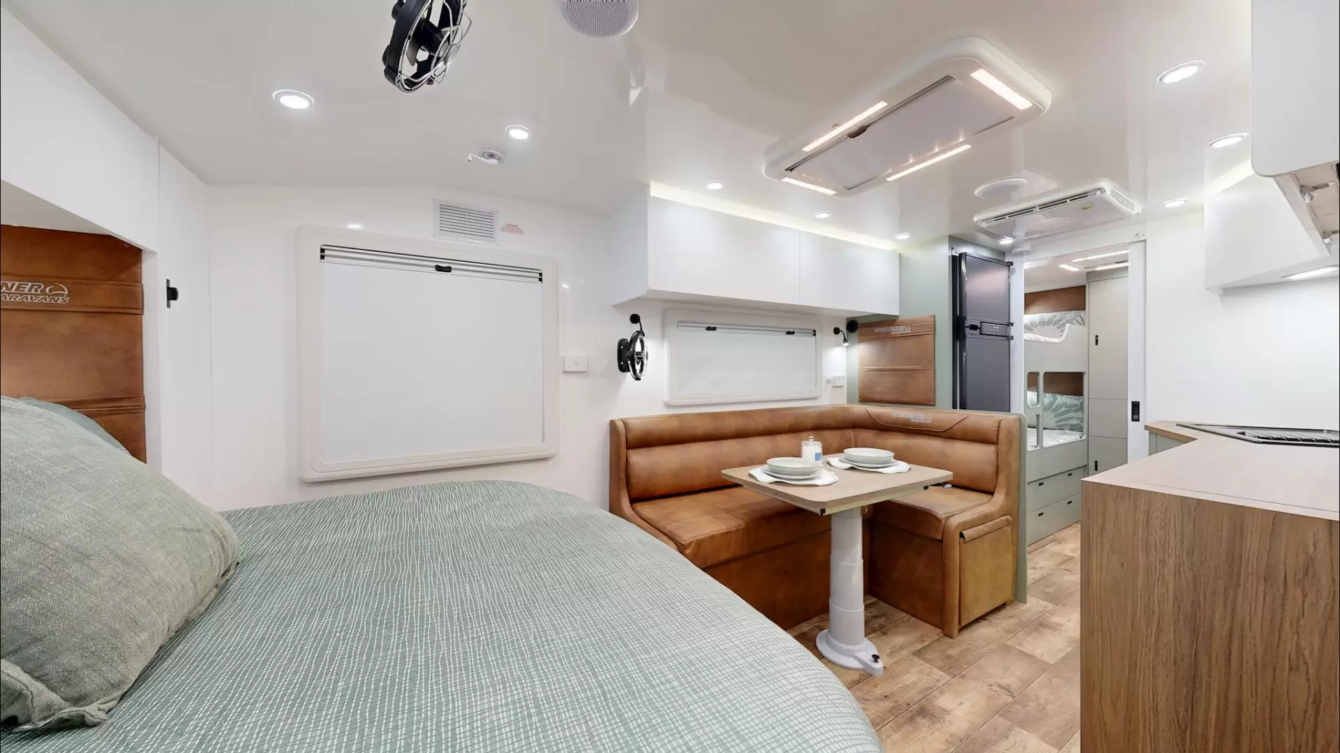 NEW 2025 VACATIONER CARAVANS ROUGH RIDER