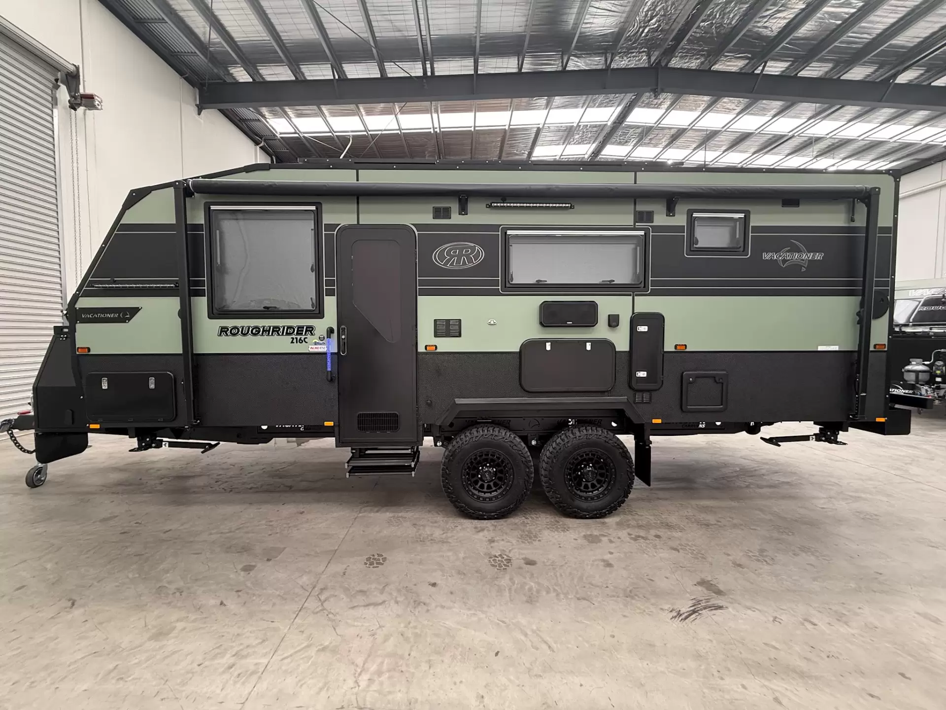 NEW 2025 VACATIONER CARAVANS ROUGH RIDER