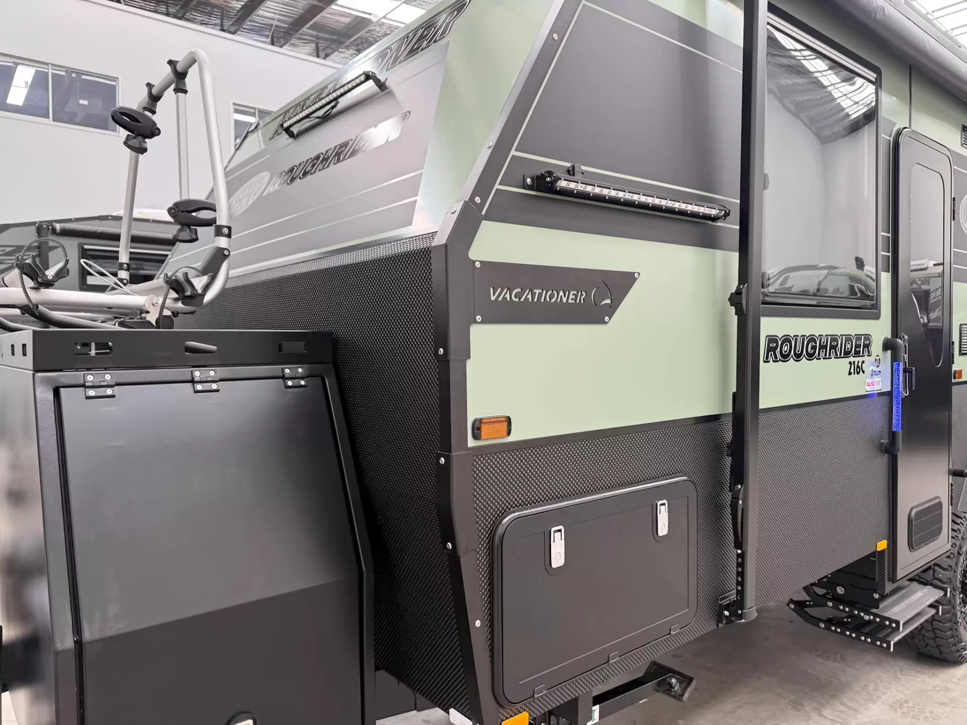 NEW 2025 VACATIONER CARAVANS ROUGH RIDER