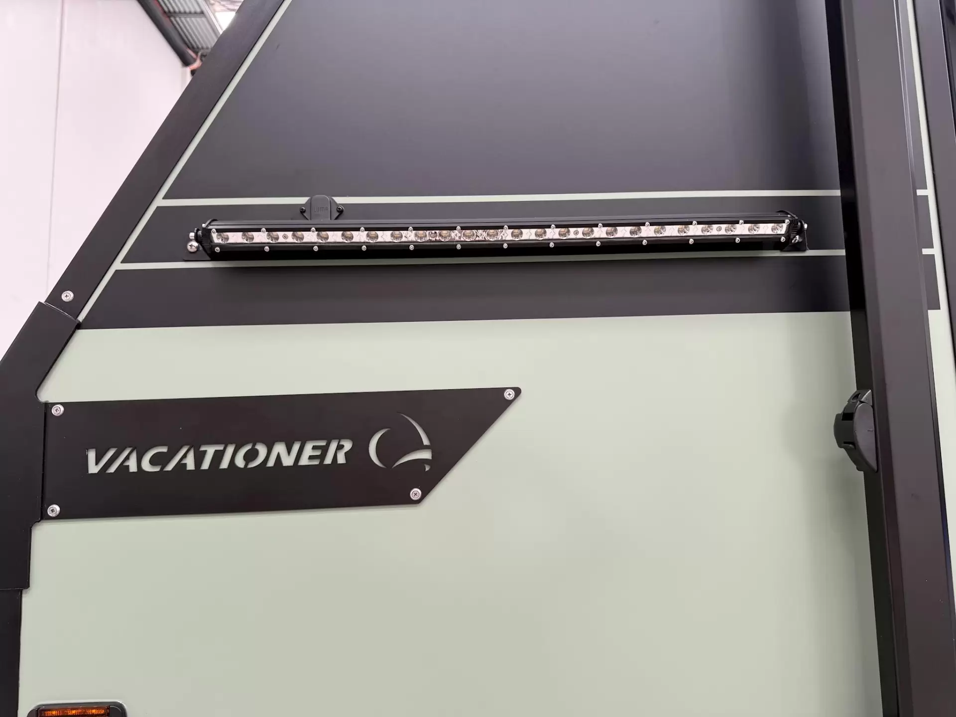 NEW 2025 VACATIONER CARAVANS ROUGH RIDER