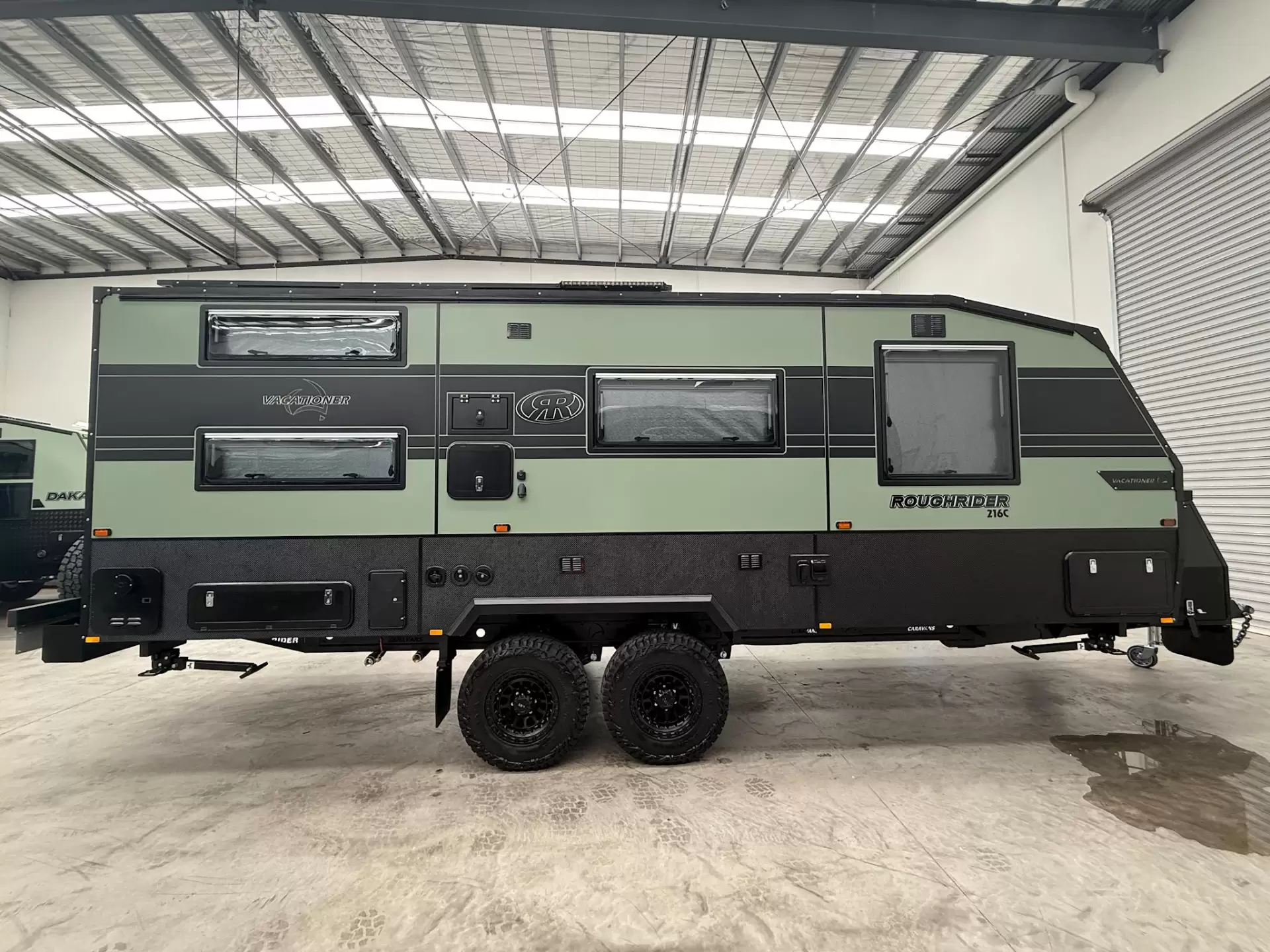 NEW 2025 VACATIONER CARAVANS ROUGH RIDER