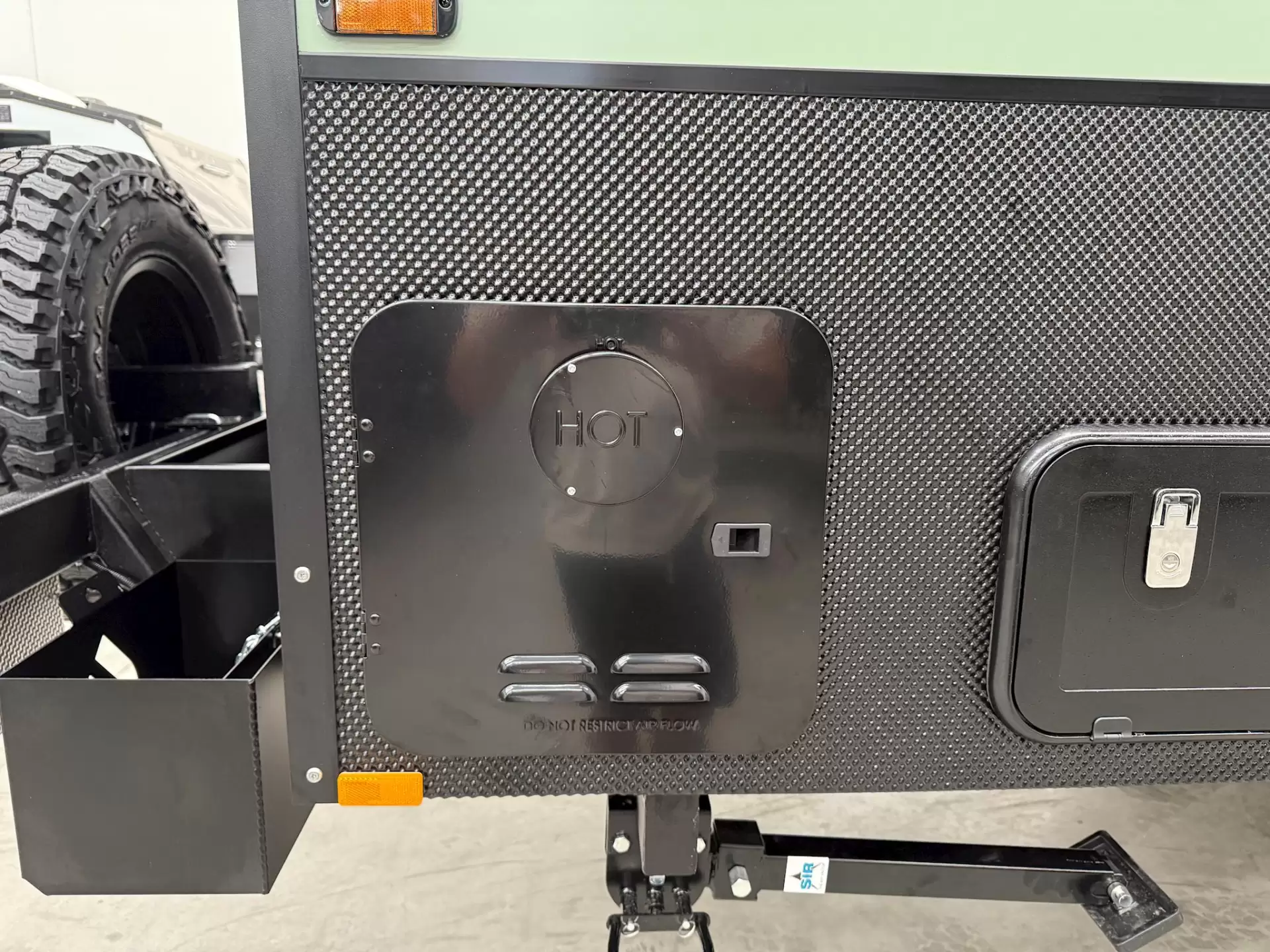 NEW 2025 VACATIONER CARAVANS ROUGH RIDER