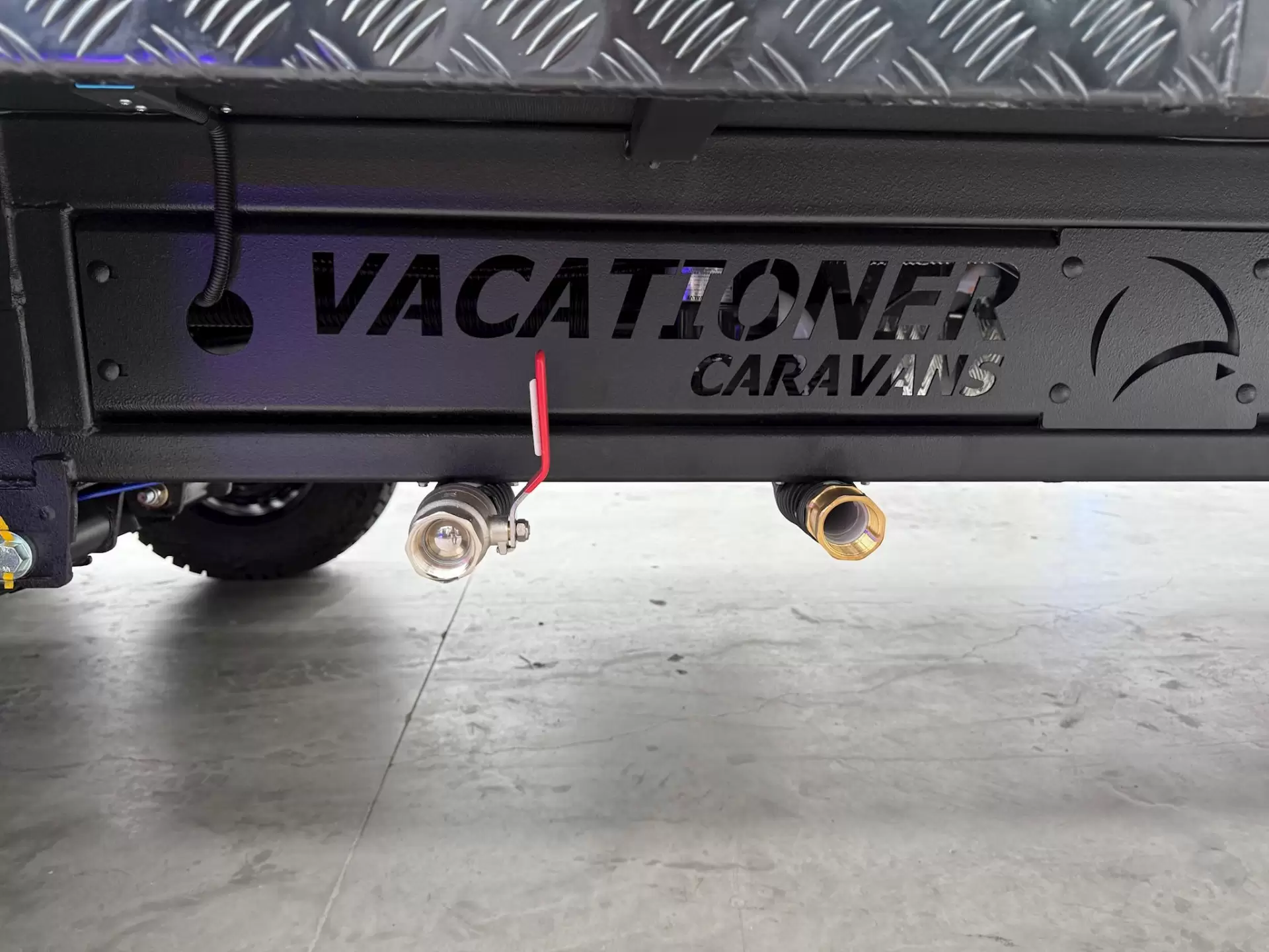 NEW 2025 VACATIONER CARAVANS ROUGH RIDER