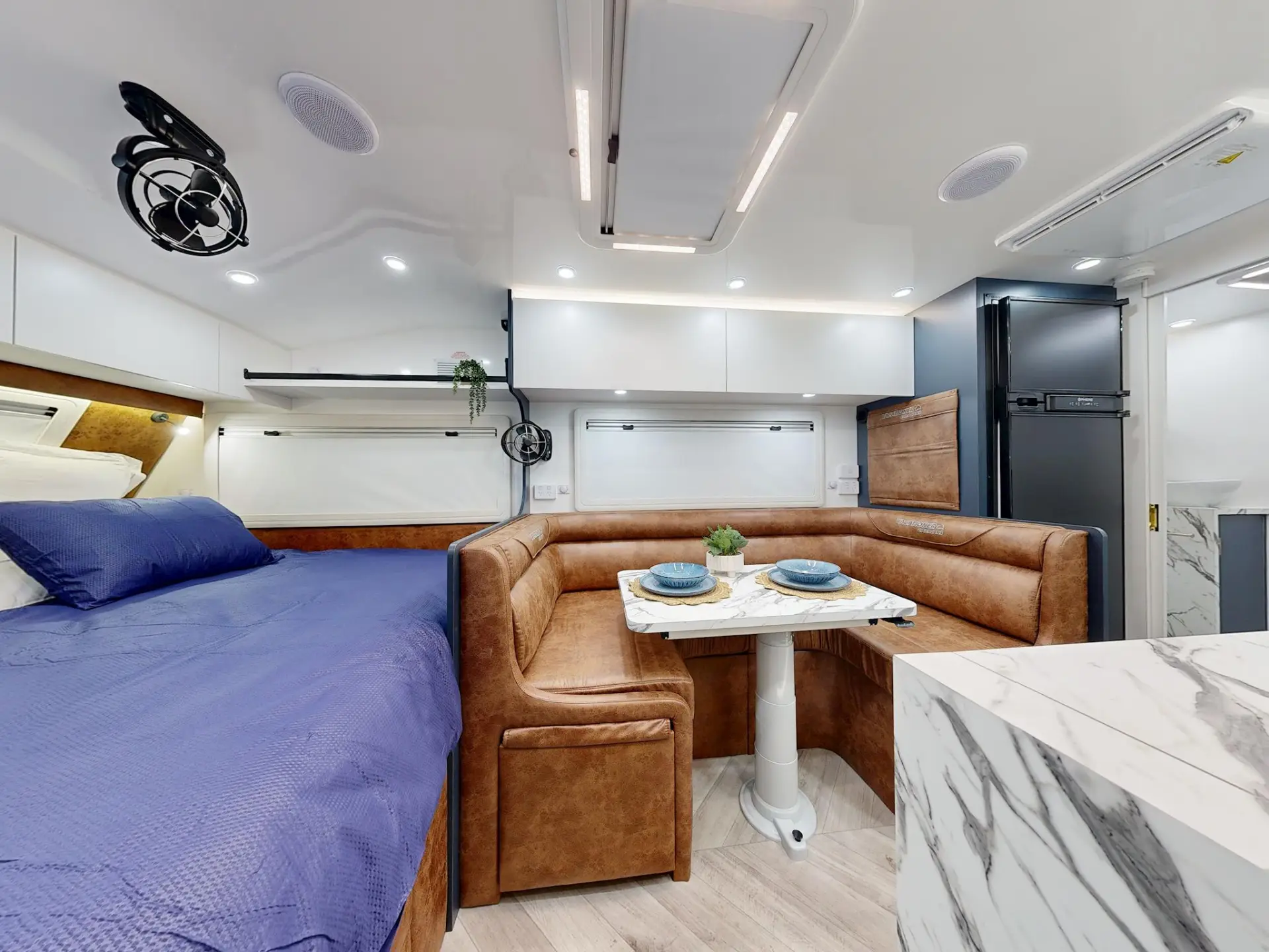 NEW 2025 VACATIONER CARAVANS ROUGH RIDER