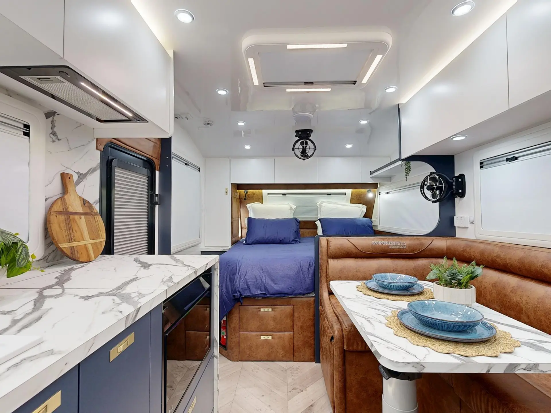 NEW 2025 VACATIONER CARAVANS ROUGH RIDER