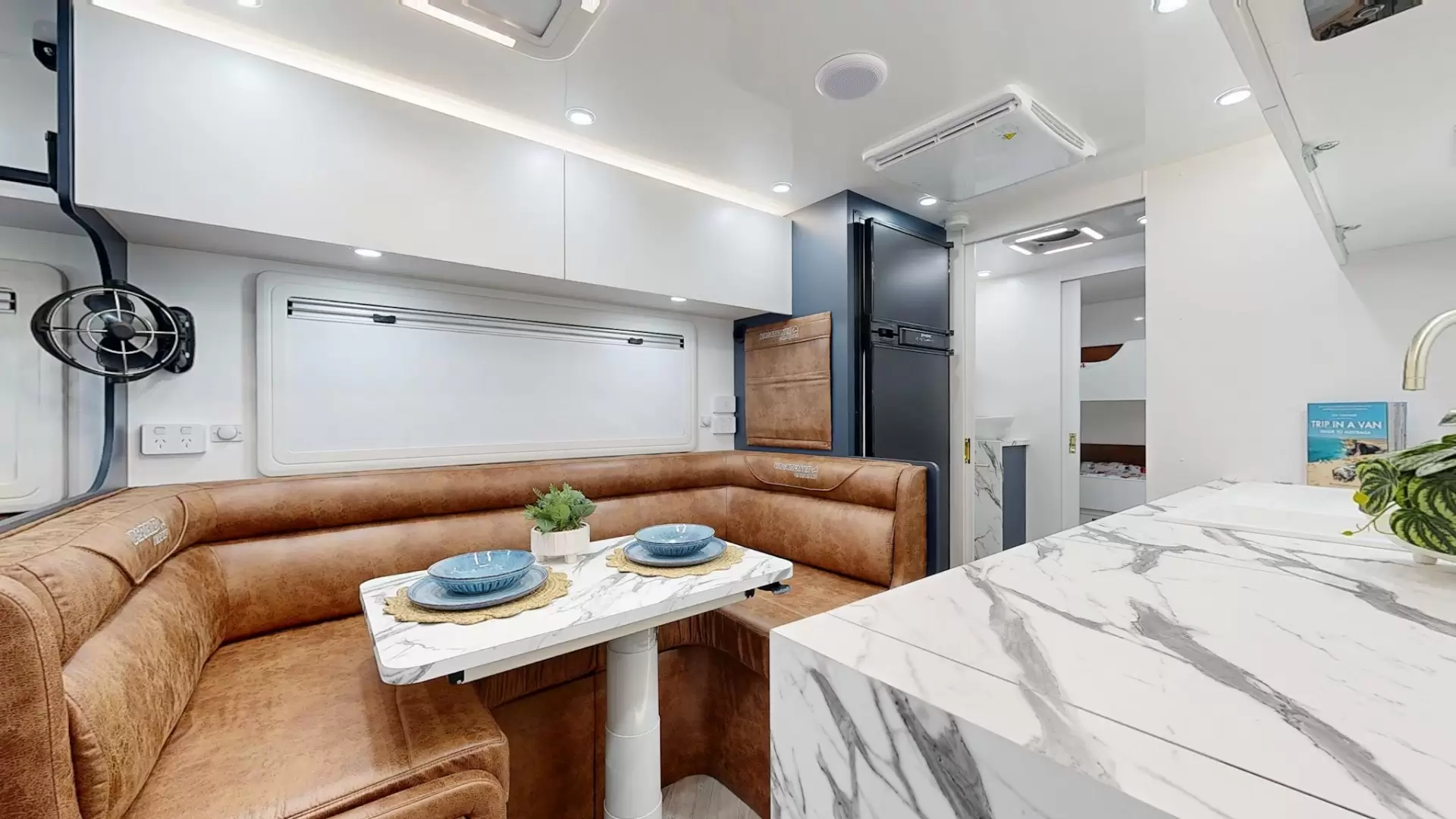 NEW 2025 VACATIONER CARAVANS ROUGH RIDER