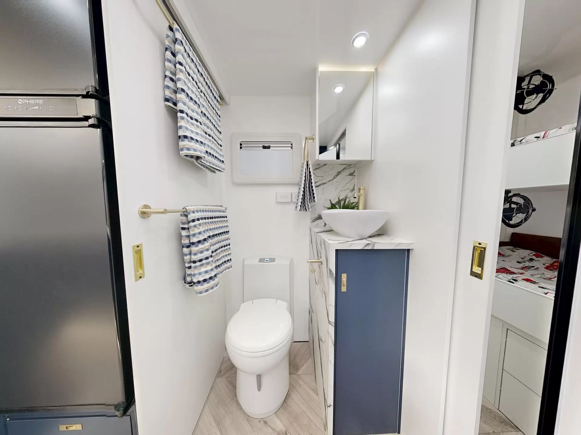 NEW 2025 VACATIONER CARAVANS ROUGH RIDER