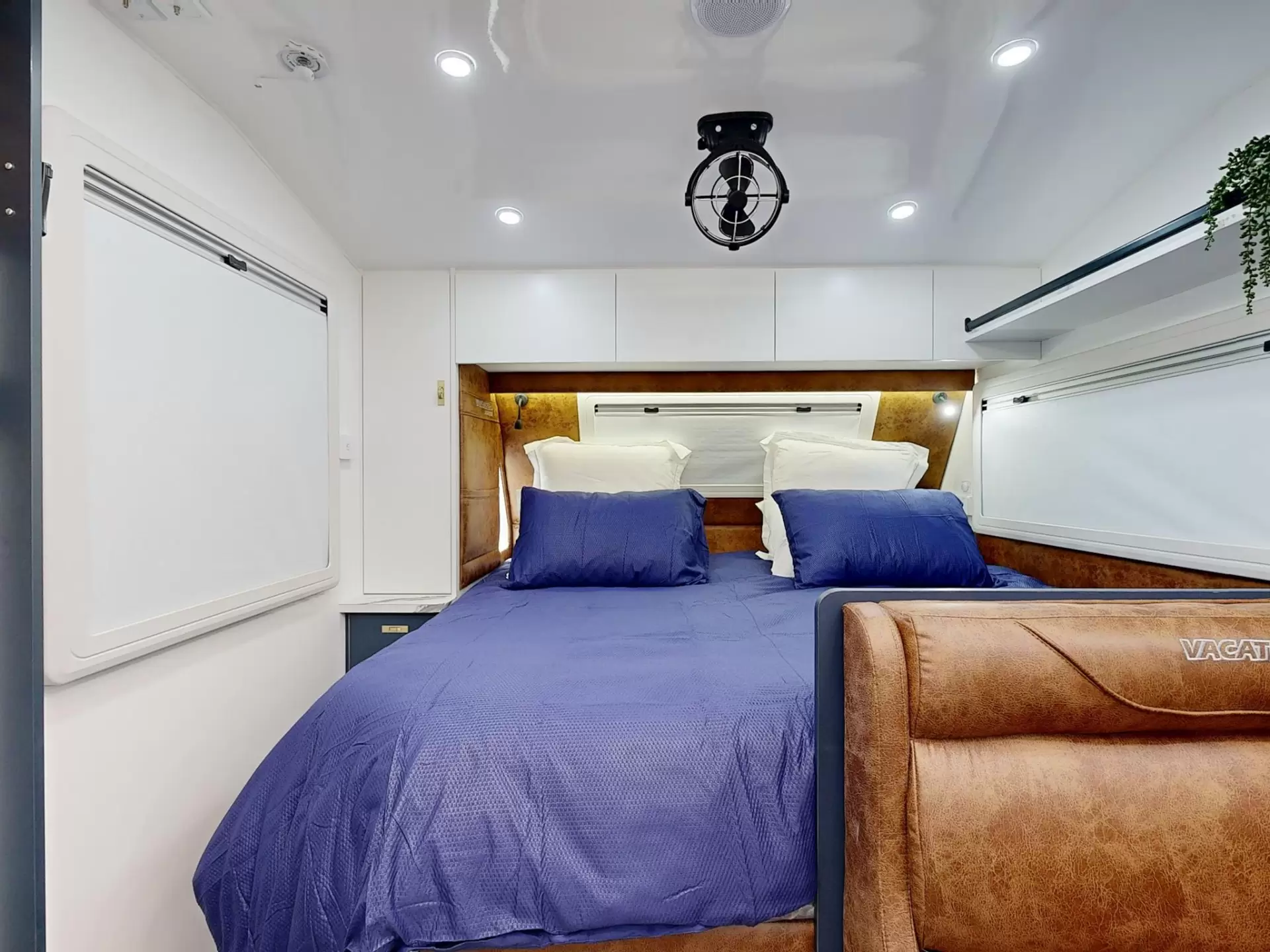 NEW 2025 VACATIONER CARAVANS ROUGH RIDER