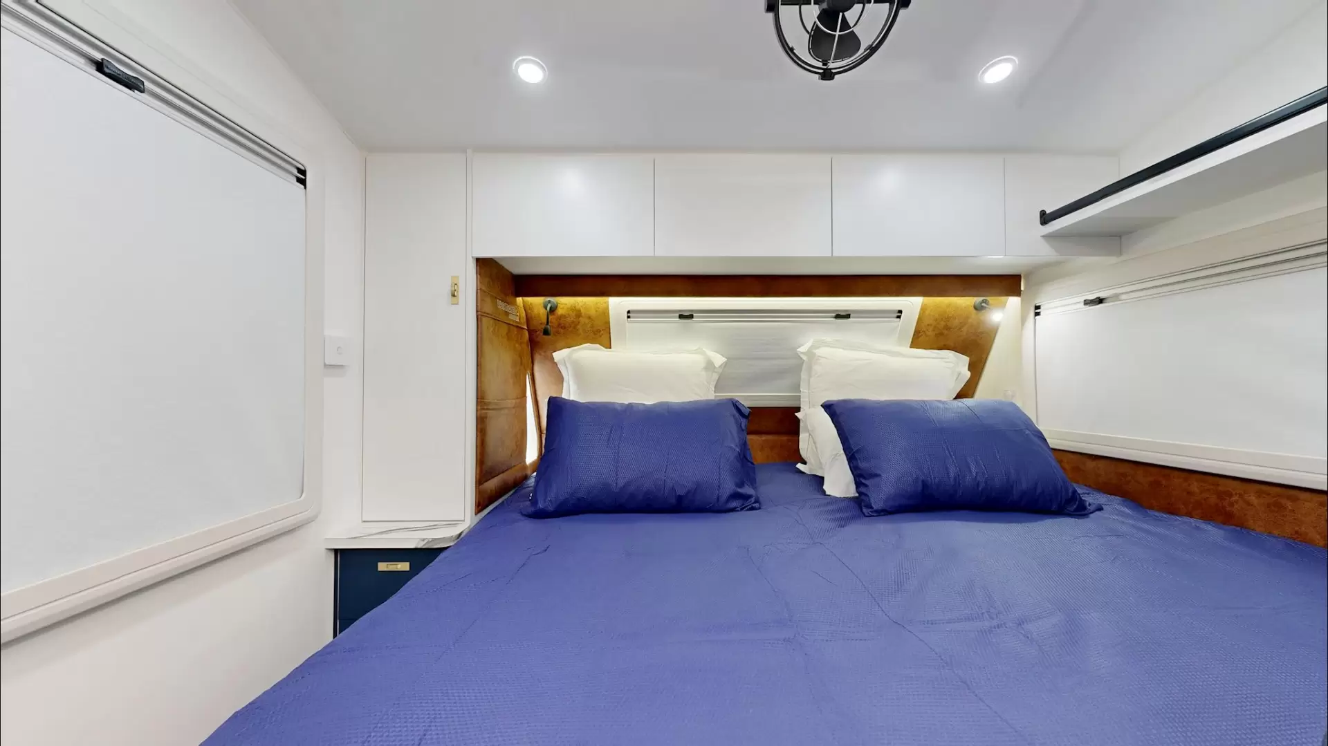 NEW 2025 VACATIONER CARAVANS ROUGH RIDER