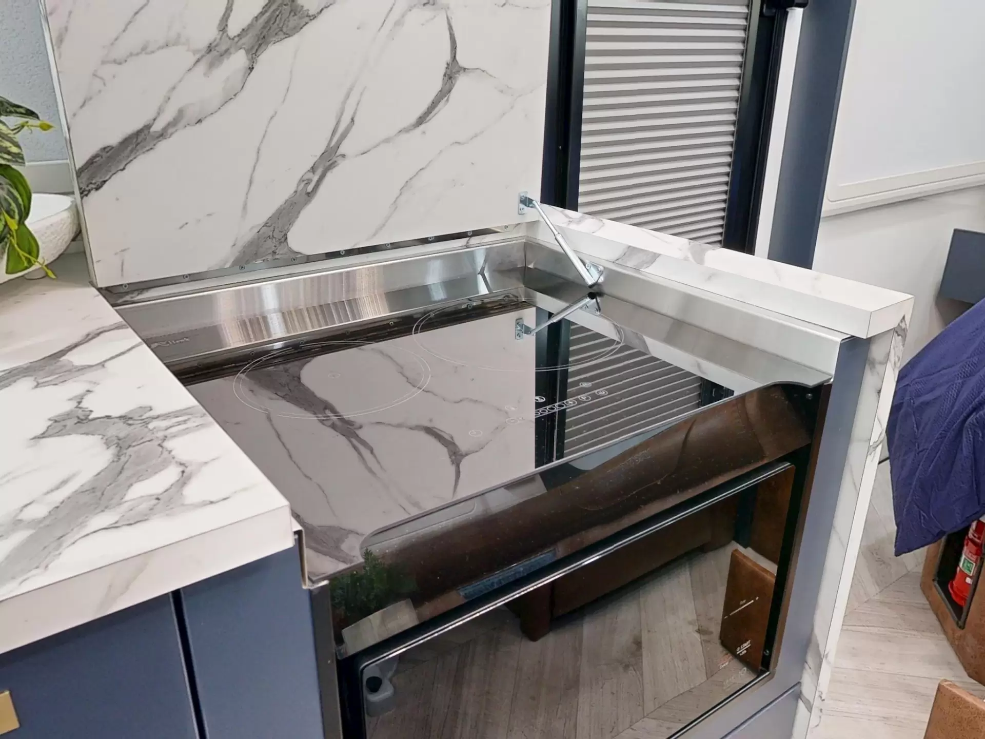 NEW 2025 VACATIONER CARAVANS ROUGH RIDER