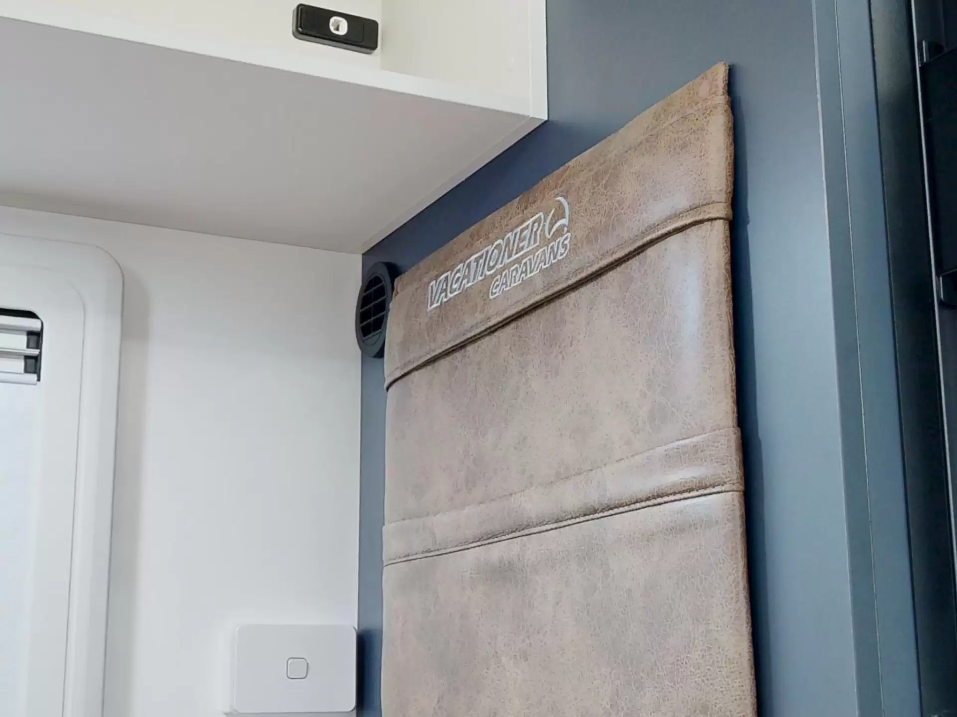 NEW 2025 VACATIONER CARAVANS ROUGH RIDER