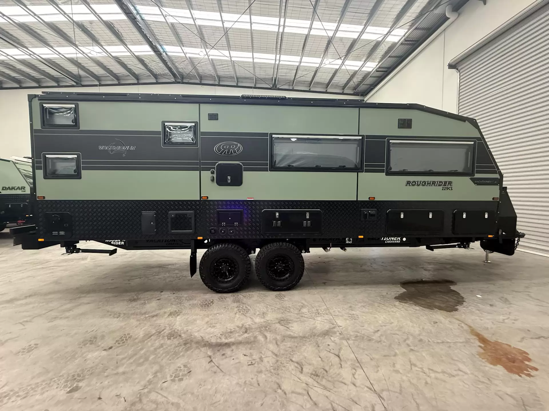NEW 2025 VACATIONER CARAVANS ROUGH RIDER