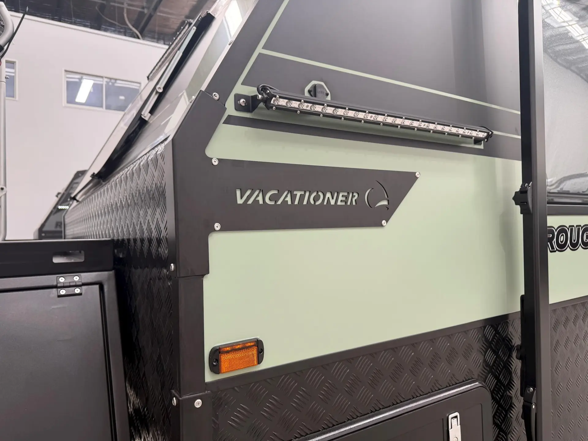 NEW 2025 VACATIONER CARAVANS ROUGH RIDER