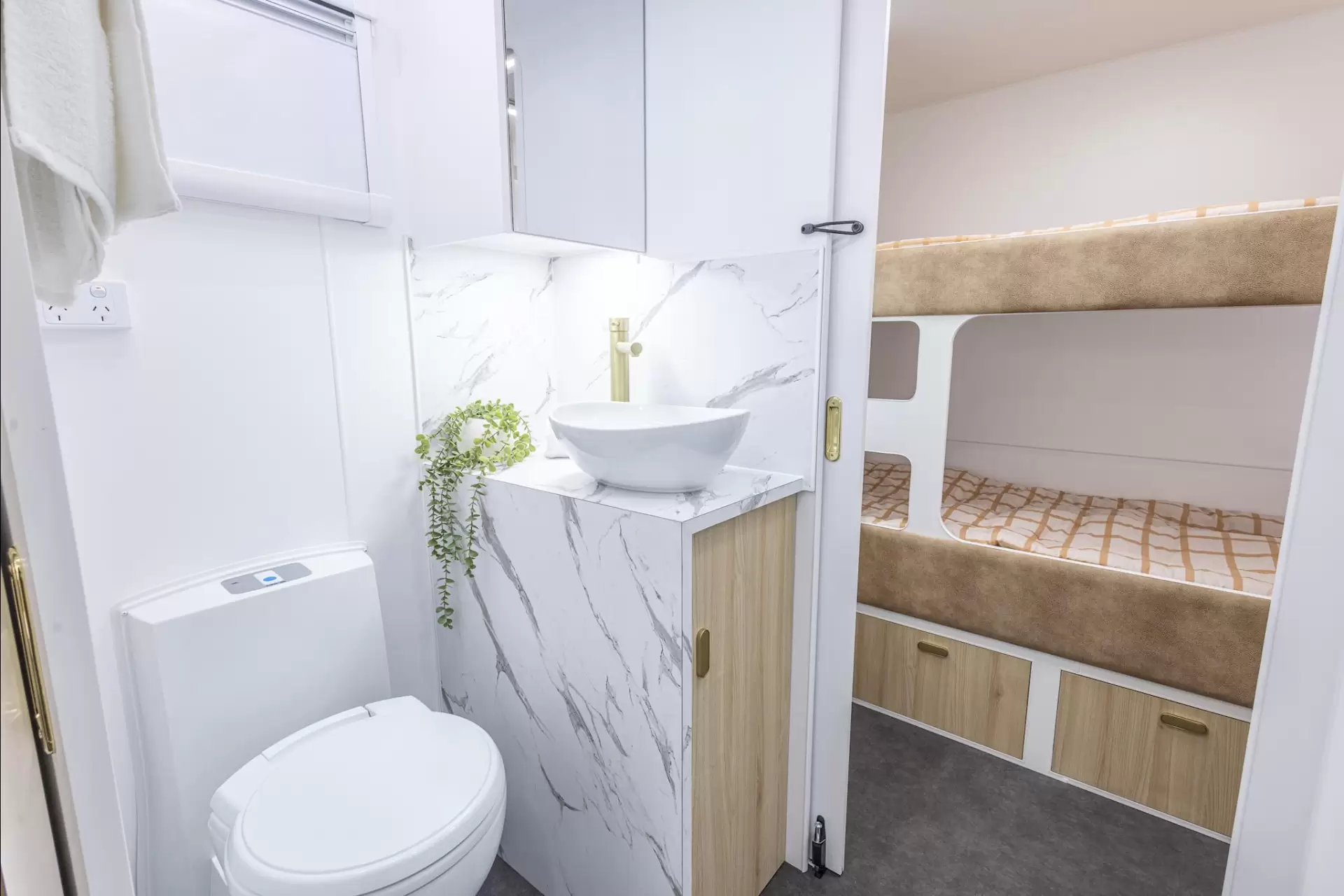 NEW 2026 RADIANT CARAVANS OUTBACK