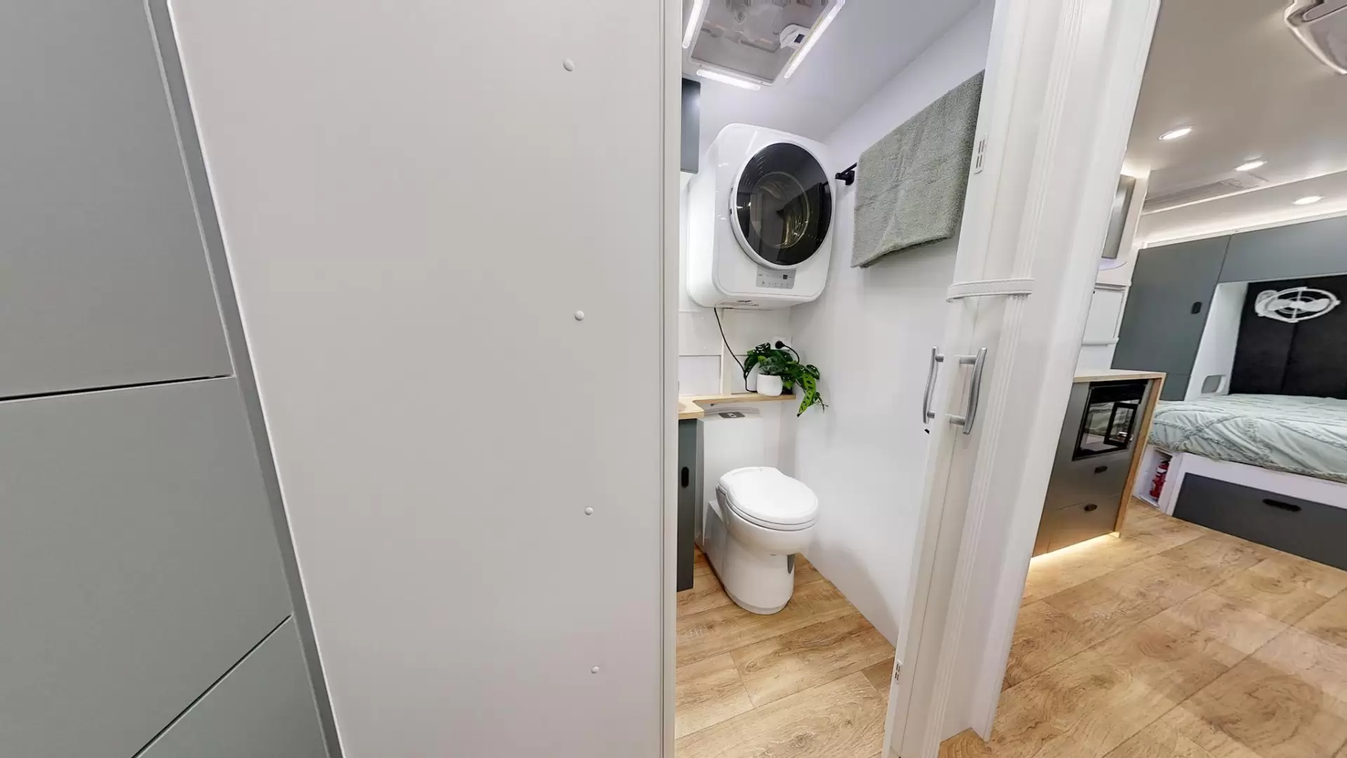 NEW 2026 Radiant Caravans EXTREME