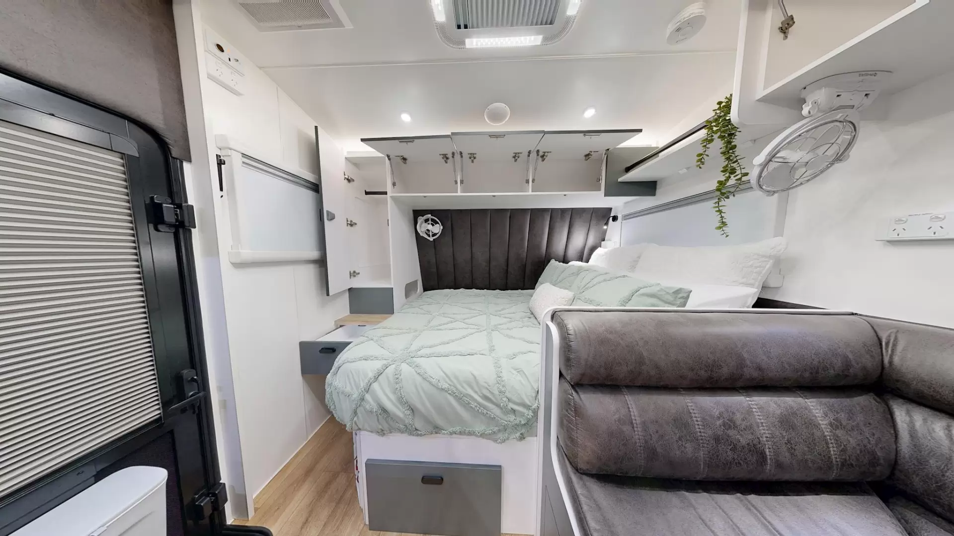 NEW 2026 Radiant Caravans EXTREME