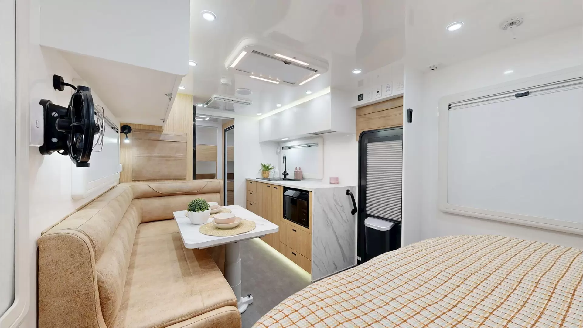 NEW 2026 VACATIONER CARAVANS ROUGH RIDER