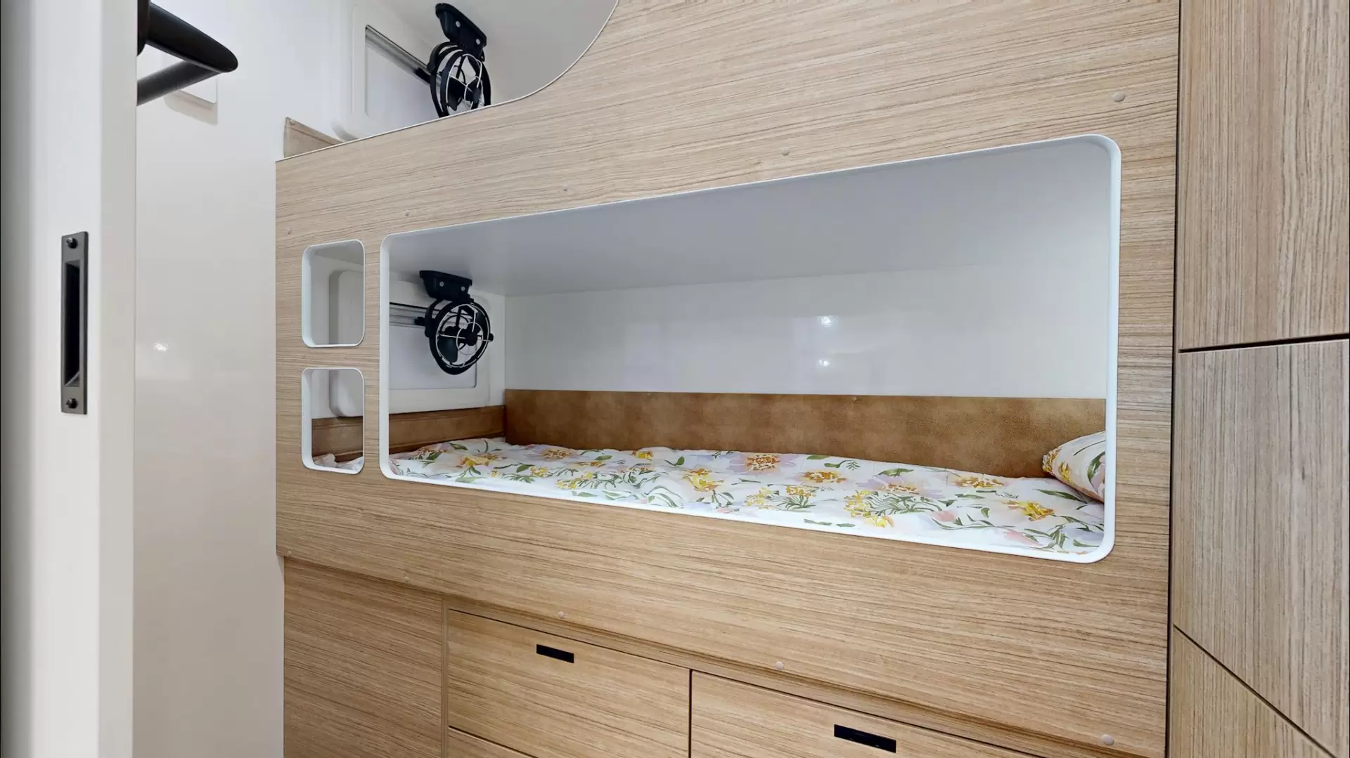 NEW 2026 VACATIONER CARAVANS ROUGH RIDER