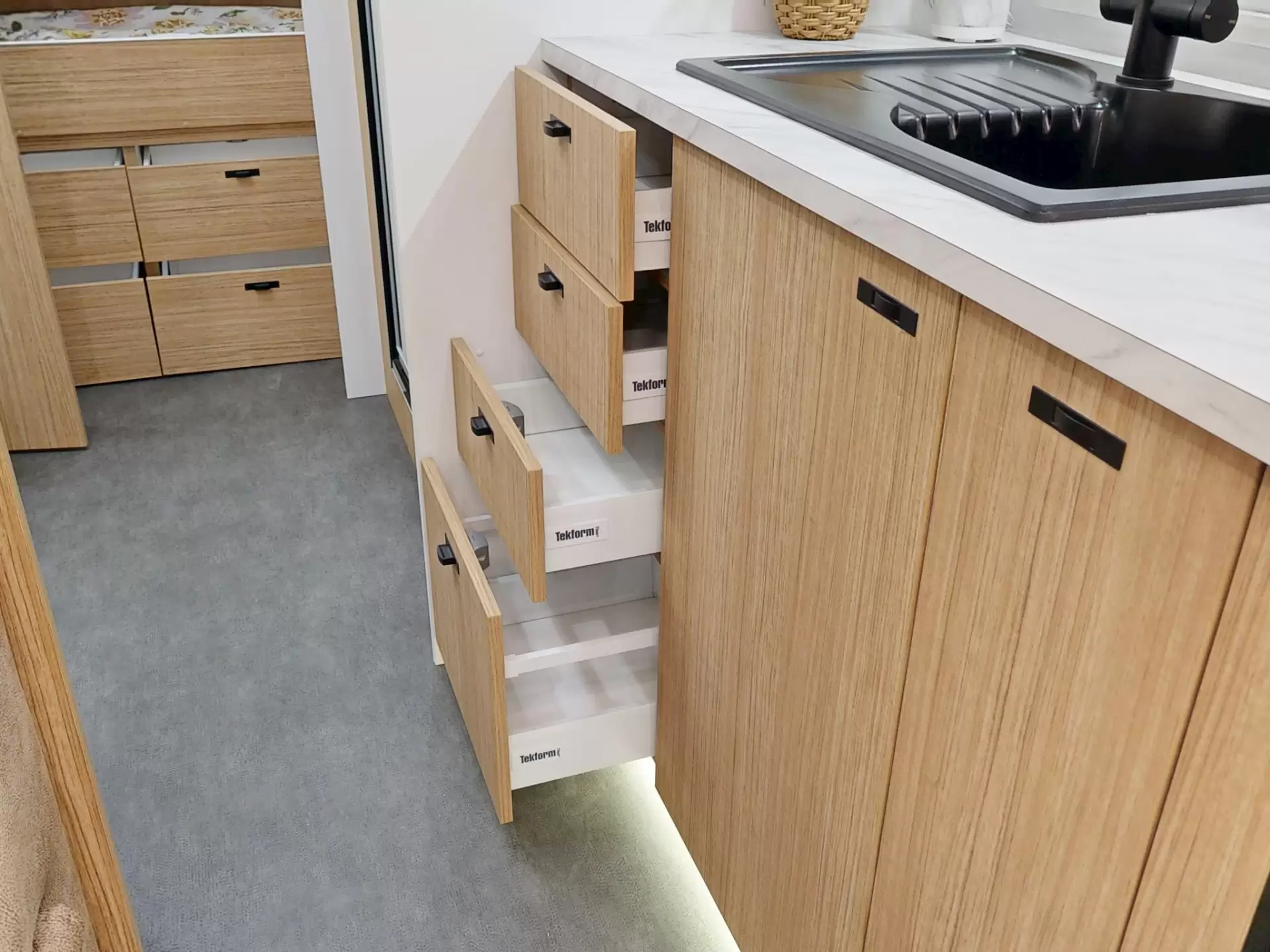 NEW 2026 VACATIONER CARAVANS ROUGH RIDER