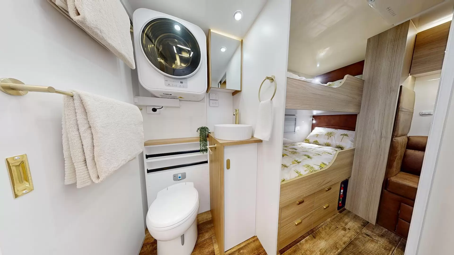 NEW 2026 VACATIONER CARAVANS ROUGH RIDER