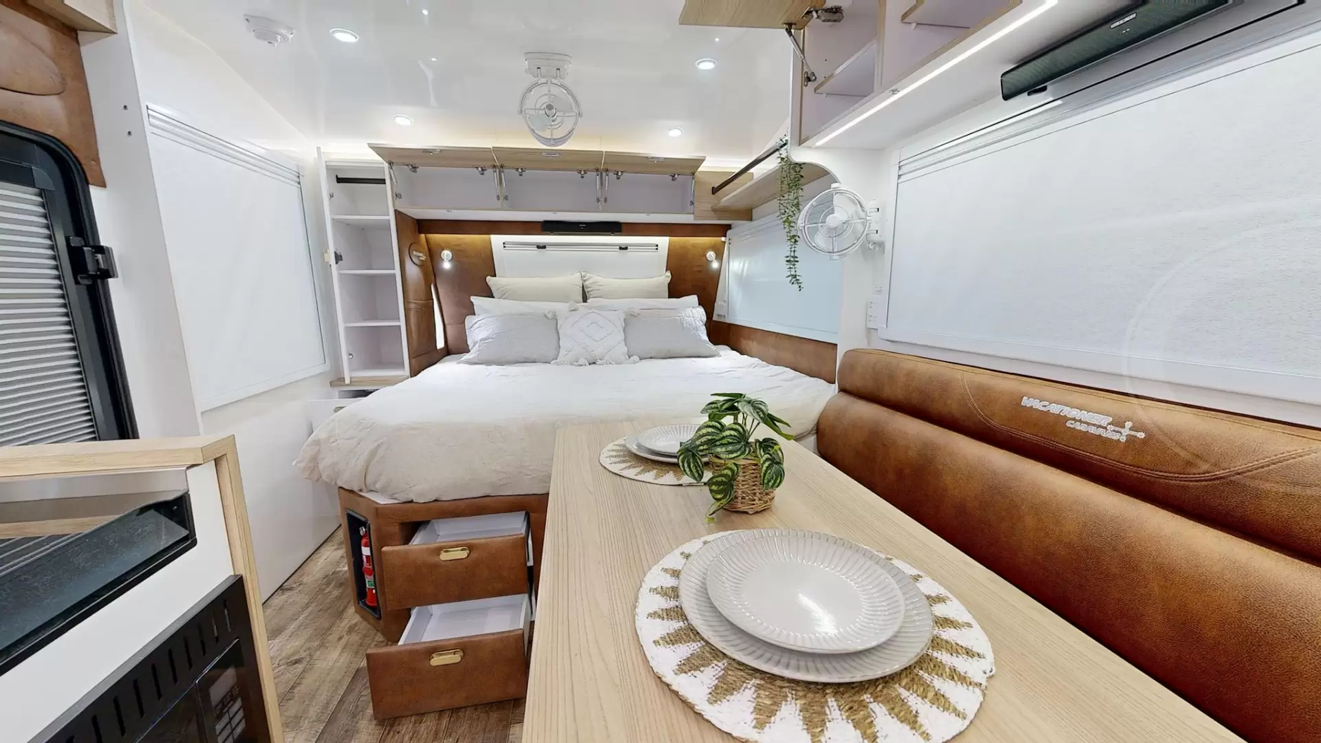 NEW 2026 VACATIONER CARAVANS ROUGH RIDER