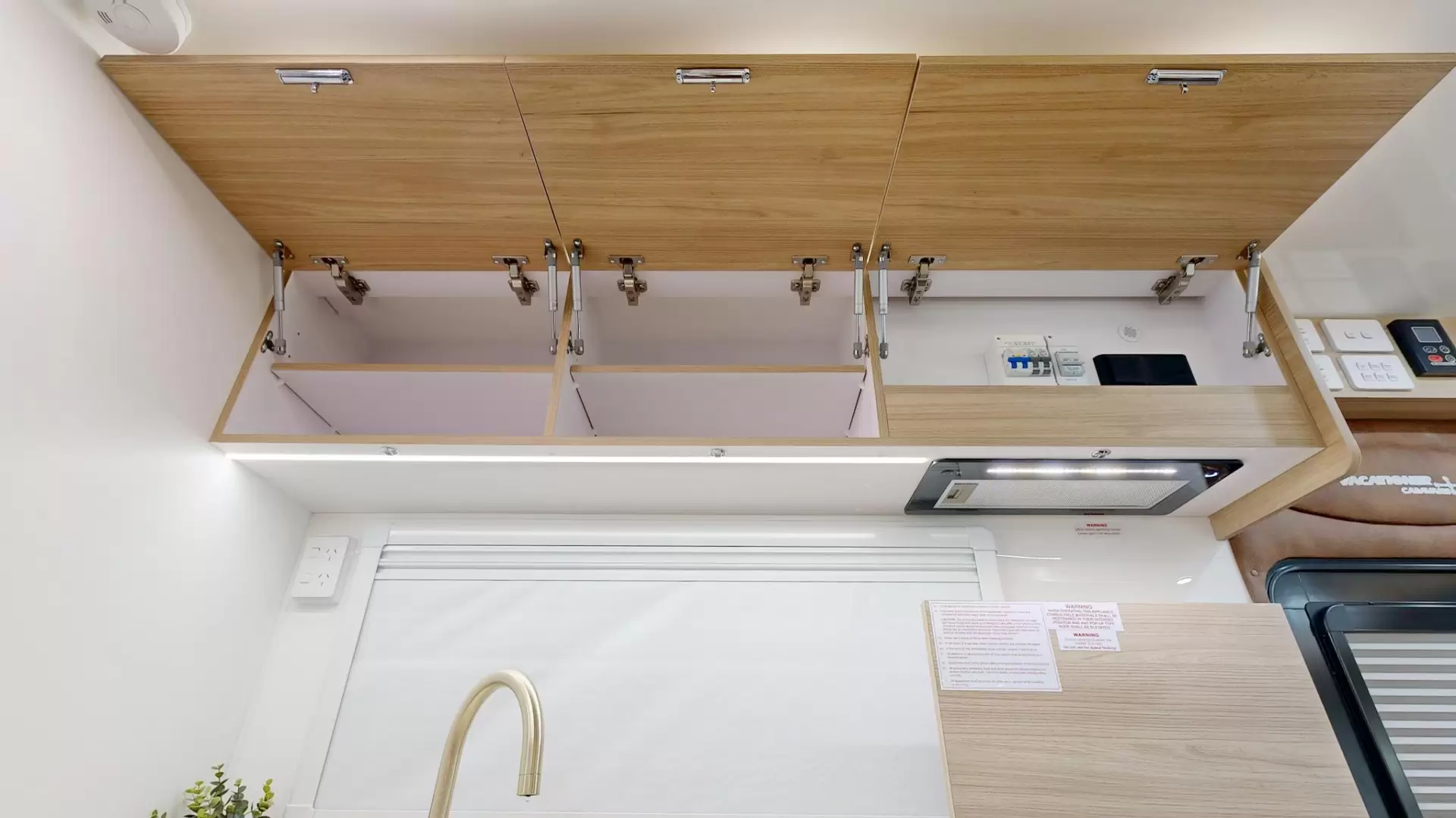 NEW 2026 VACATIONER CARAVANS ROUGH RIDER