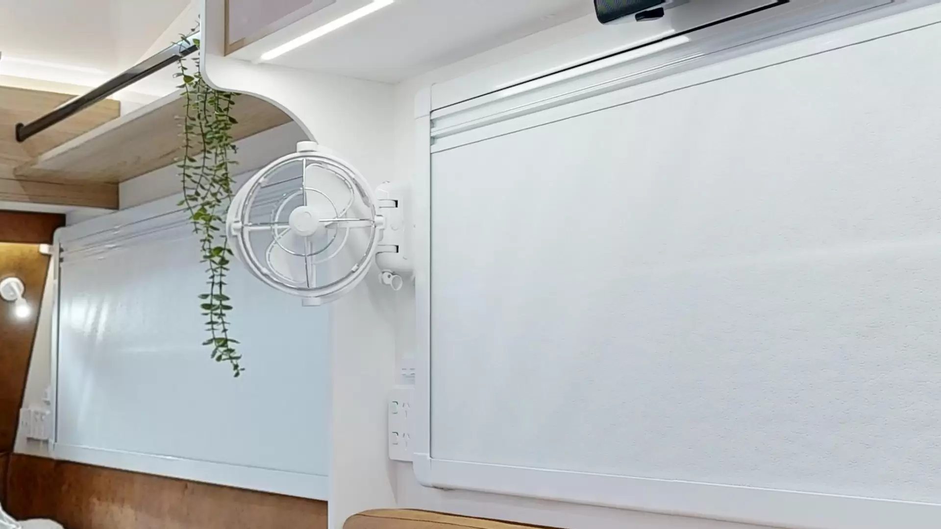 NEW 2026 VACATIONER CARAVANS ROUGH RIDER