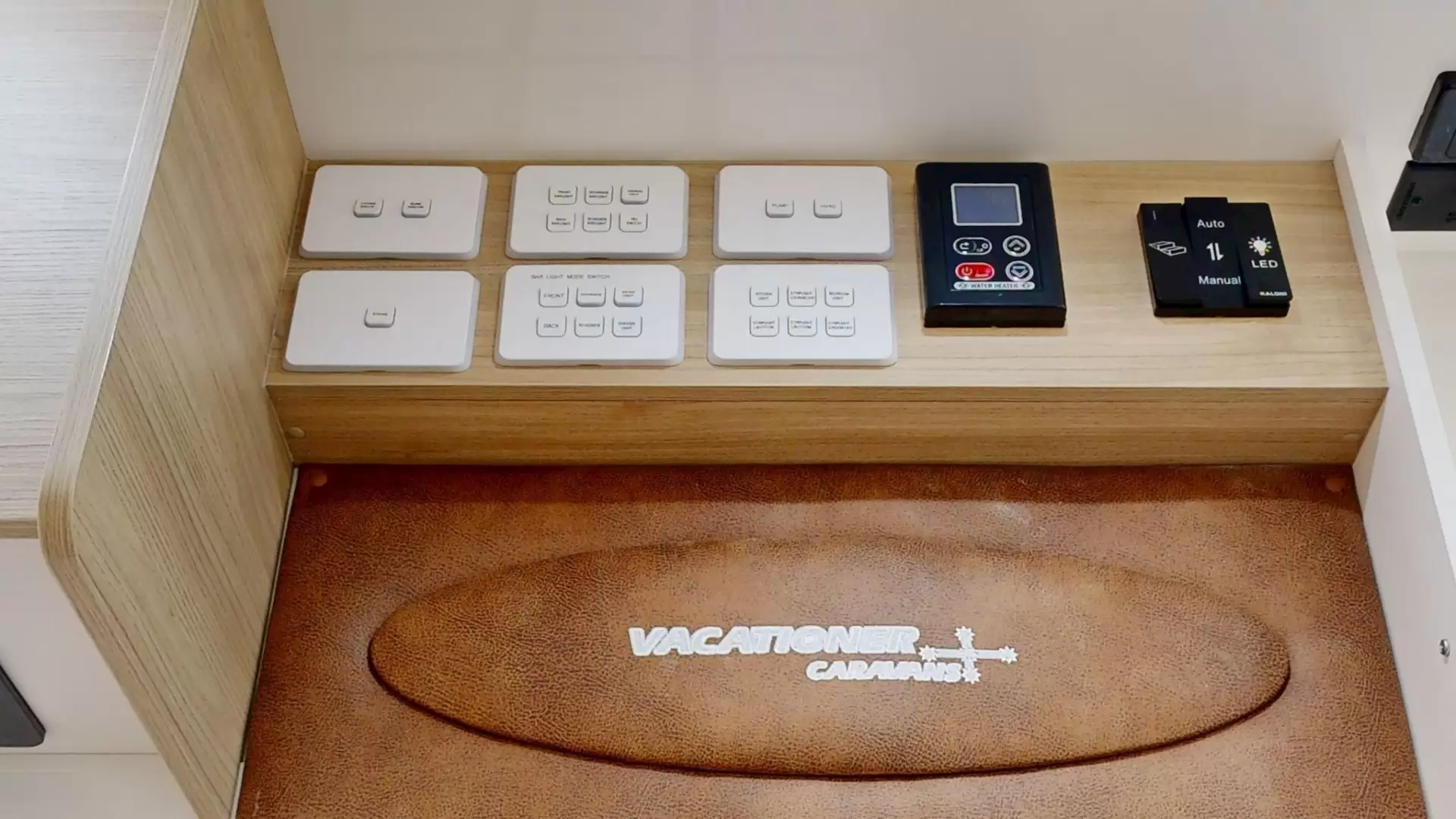 NEW 2026 VACATIONER CARAVANS ROUGH RIDER